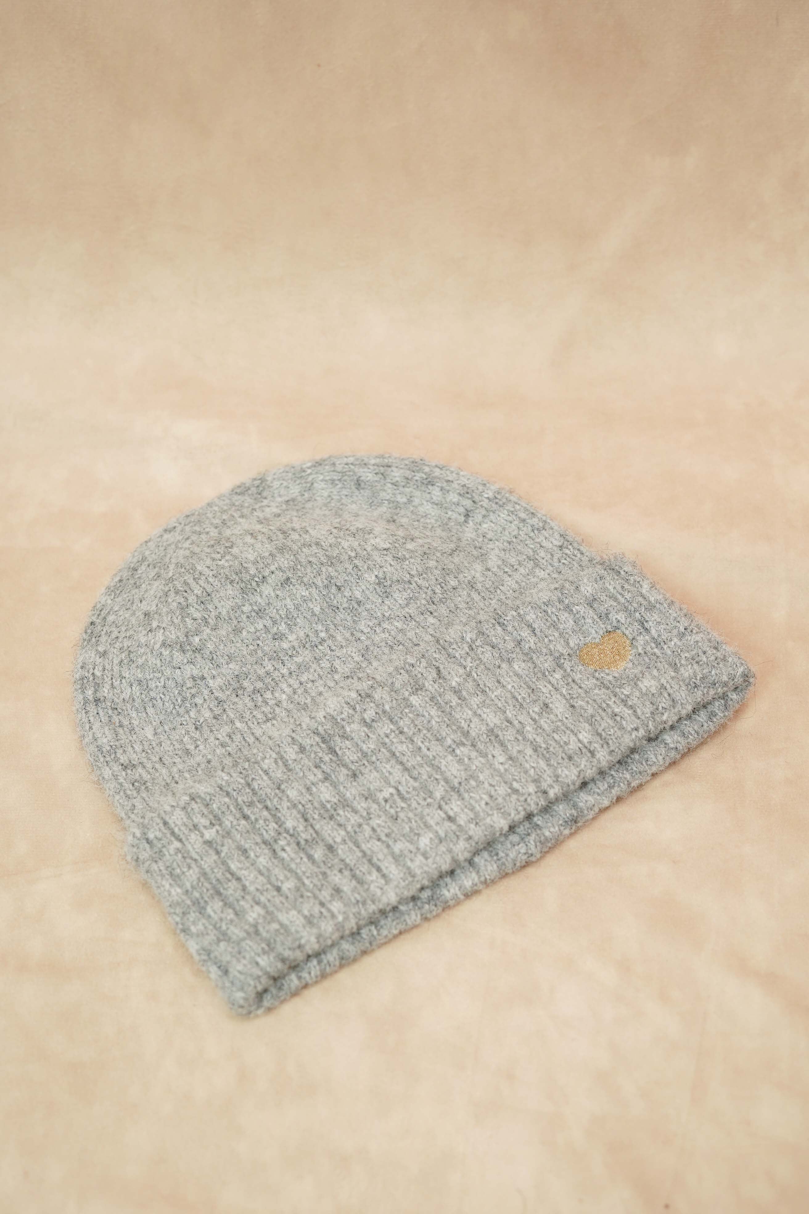 Bonnet avec cœur doré 💛 GABIN