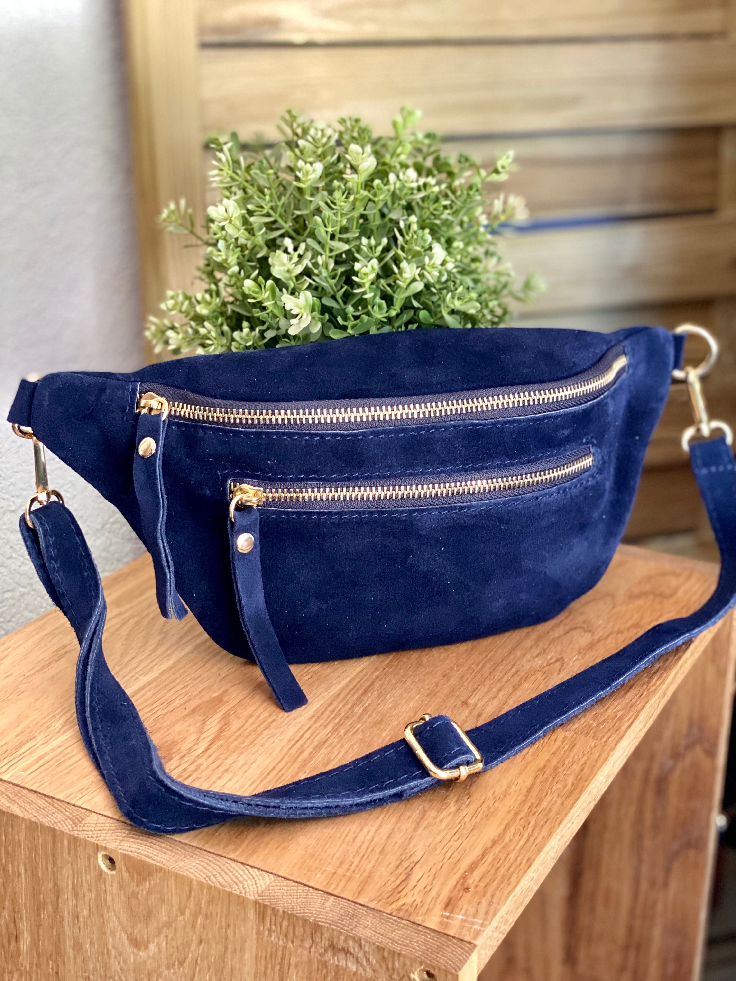 Sac banane avec poche avant, en cuir daim HOLLY - Bleu Marine