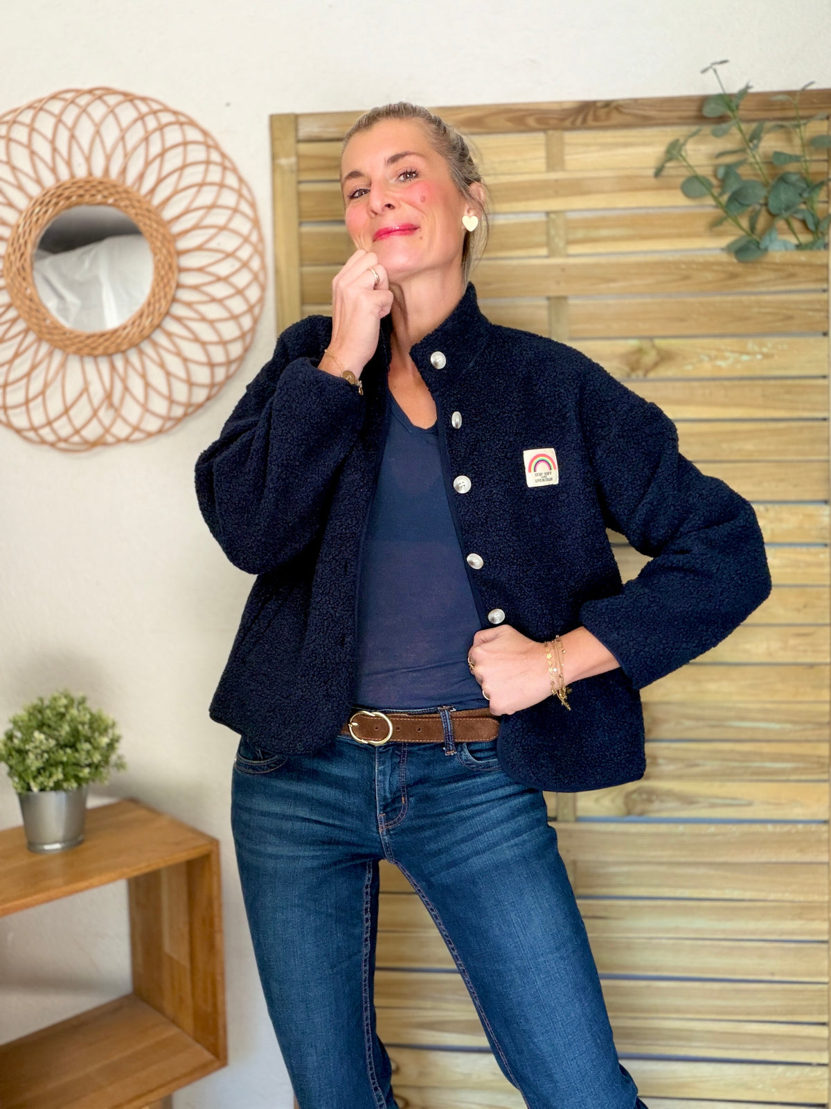 Veste Sherpa boutonnée écusson Arc-en-ciel ÉNORA Bleu marine