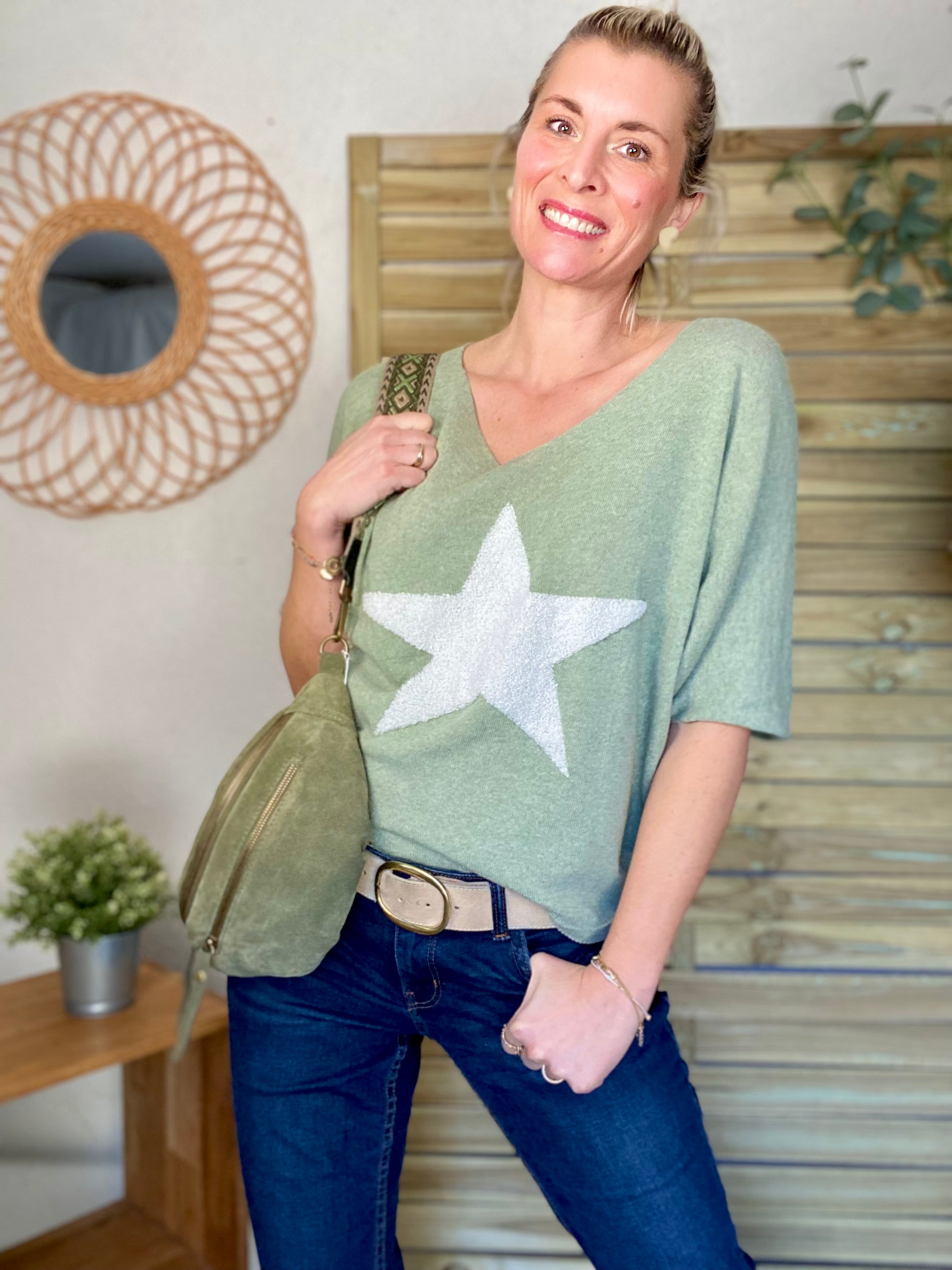 Pull fin Étoile ⭐️ col V PÉNÉLOPE - Vert sauge