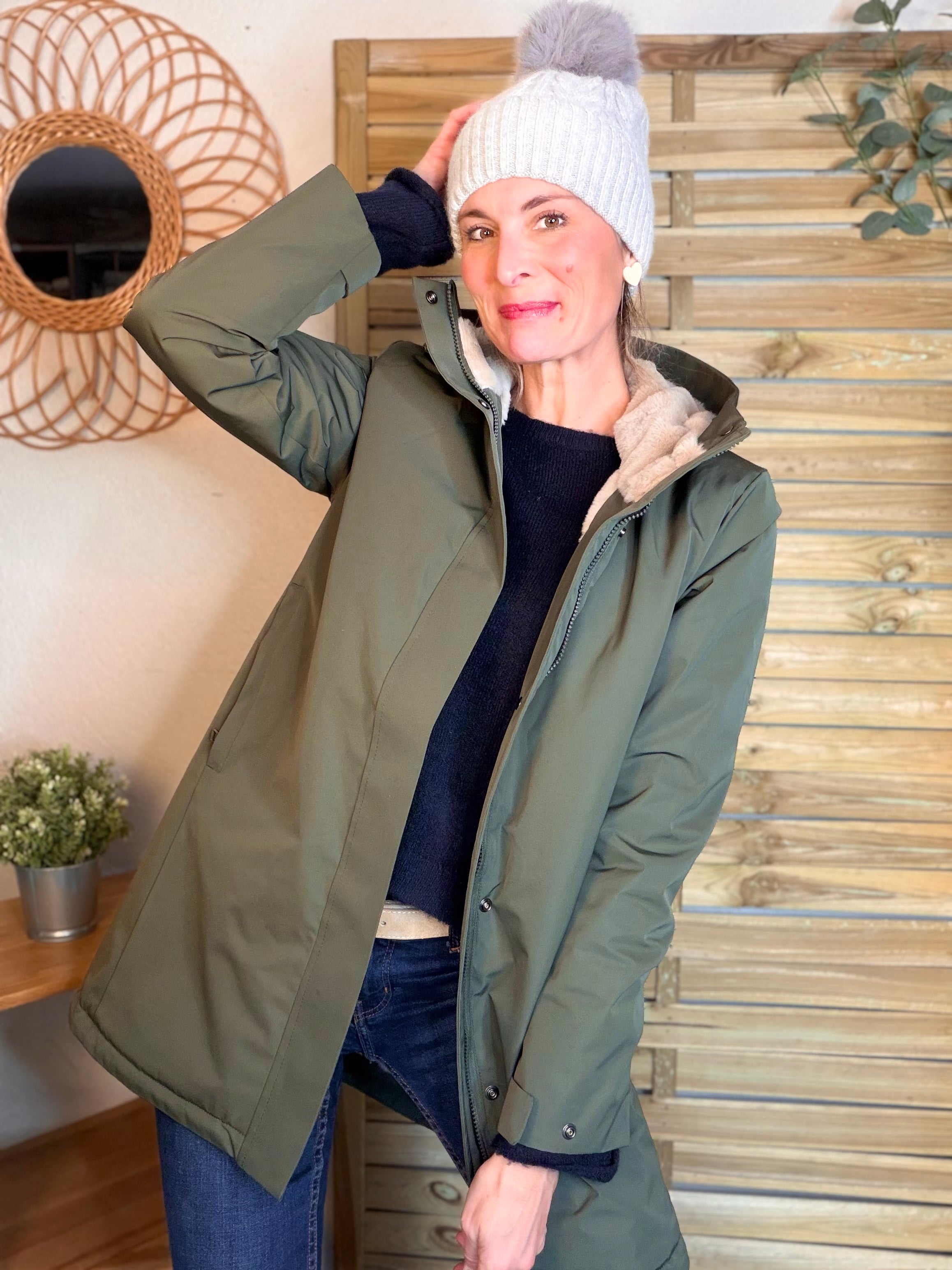 Bonnet torsadé en laine avec pompon JULES