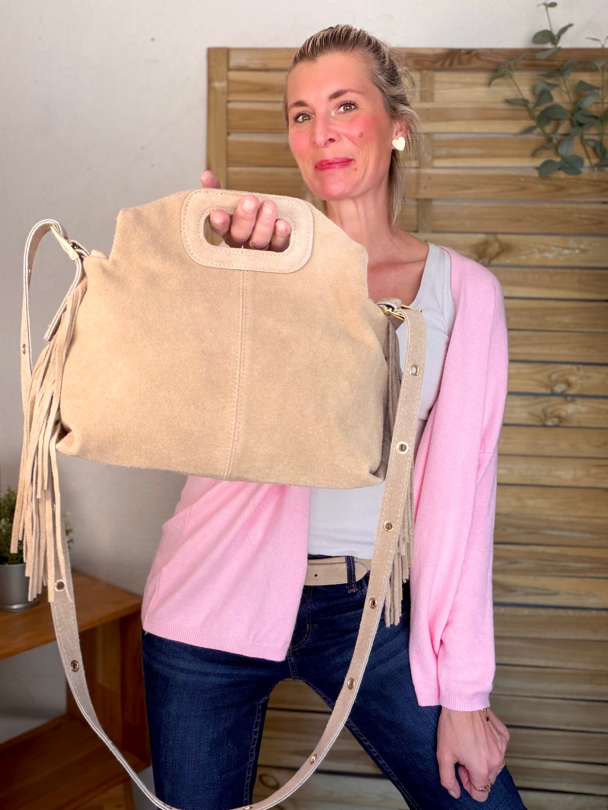 Sac en cuir daim avec franges LOGAN - Beige clair