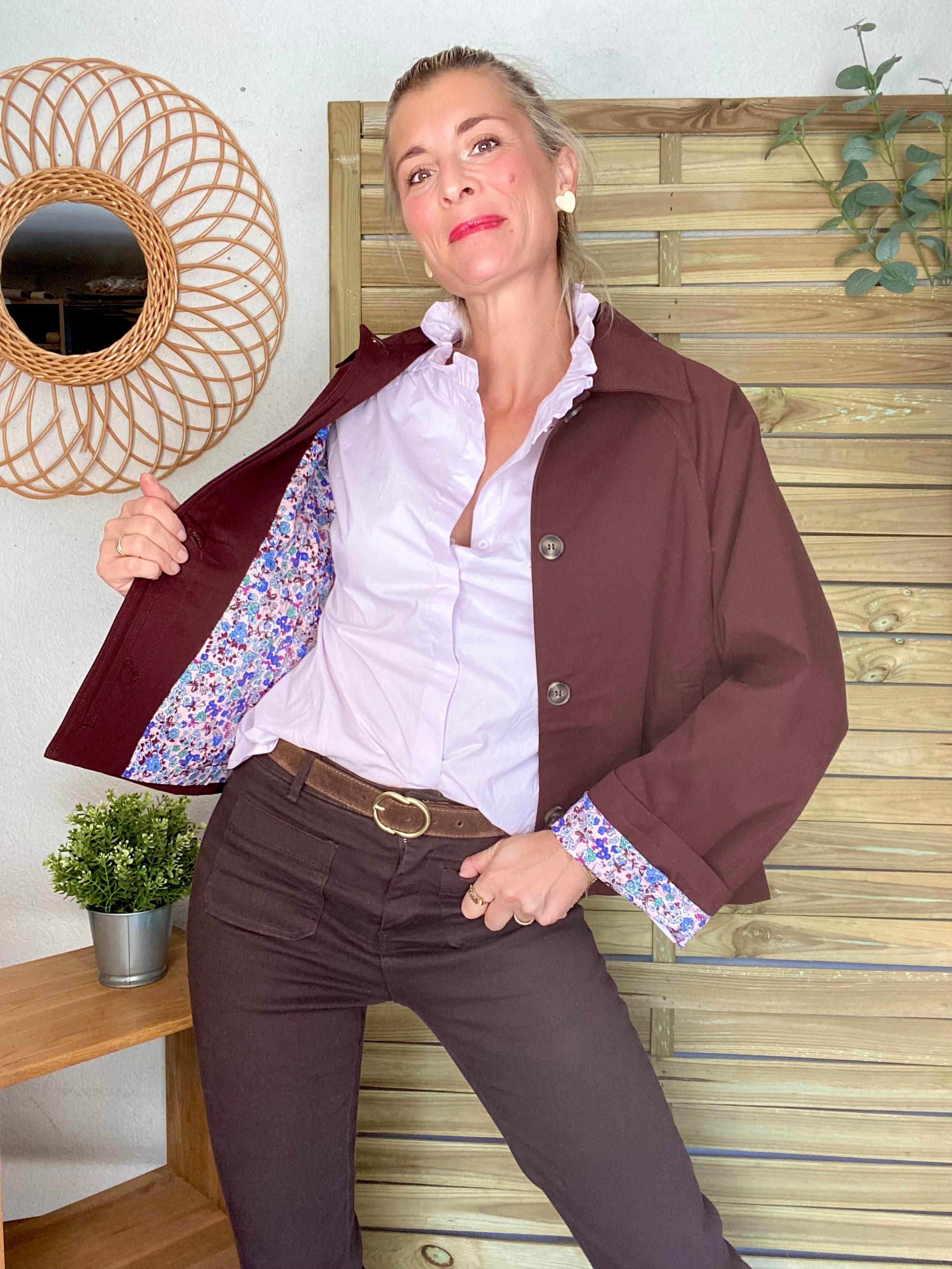 Veste Trench en coton bordeaux foncé avec Liberty - MAHAUT