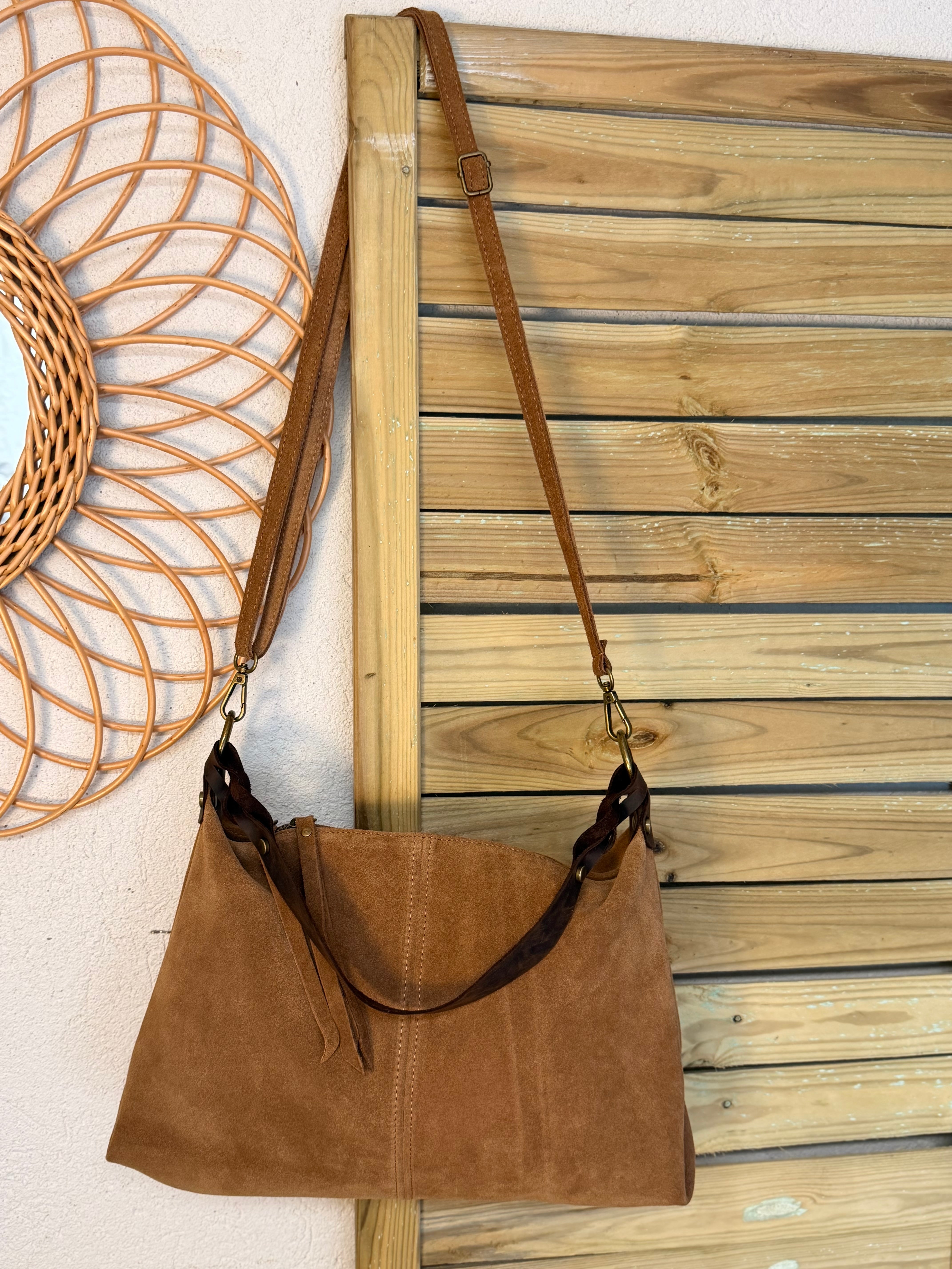 Sac hobo en cuir daim souple, double bandoulière ANDREW Camel clair