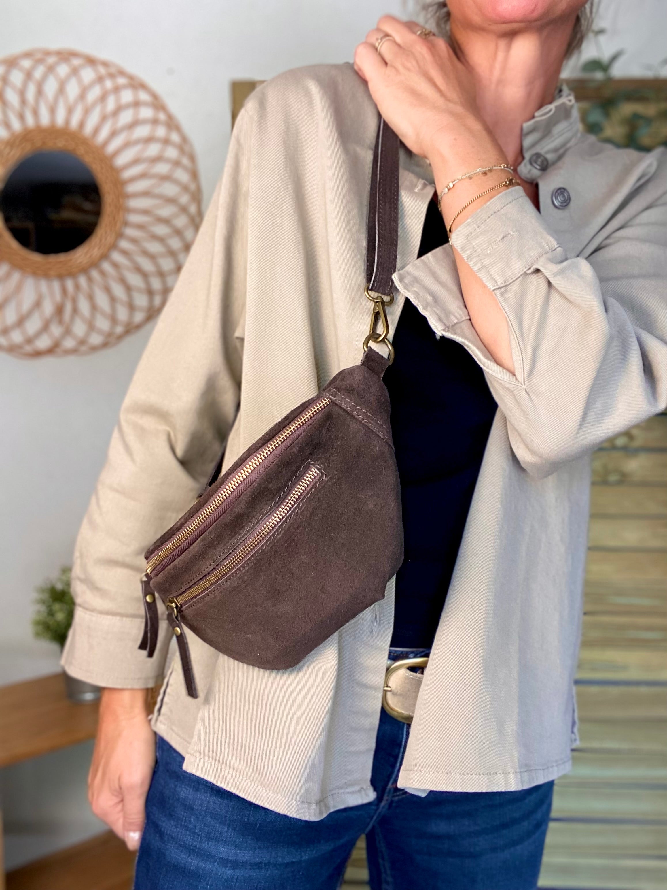 Sac banane double poche en cuir daim - OPALINE - Chocolat