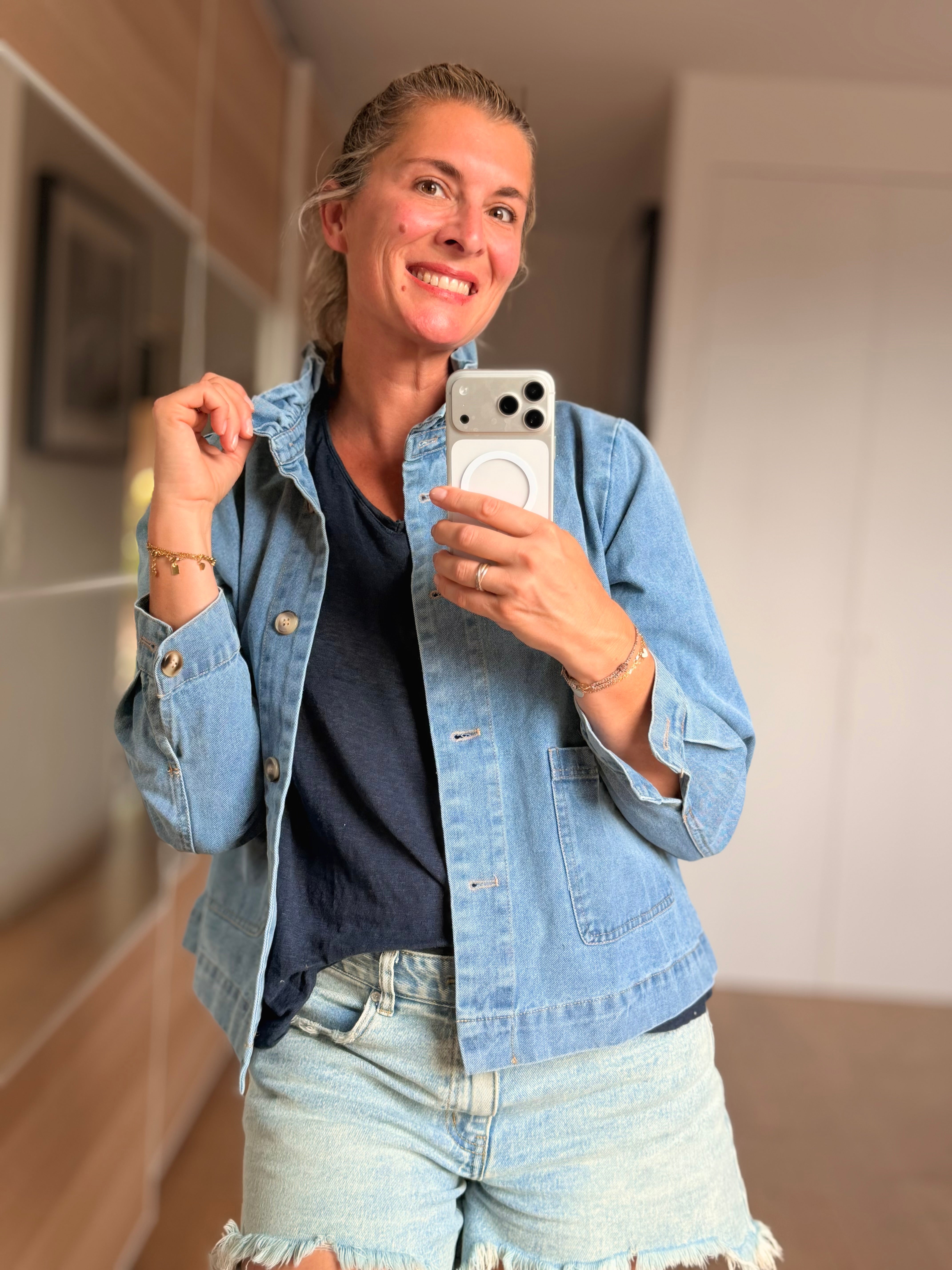 Veste courte légère col volanté JUNON Jean clair