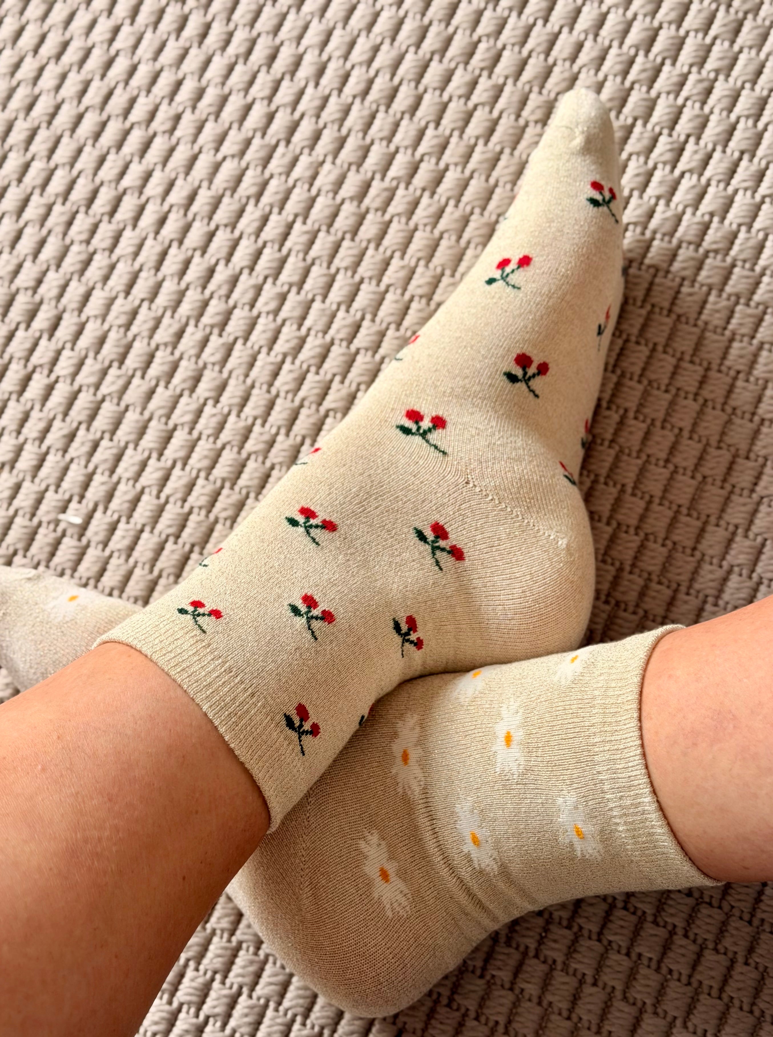 Chaussettes scintillantes glitter ZIA - Cerise 🍒 / Pâquerettes 🌼