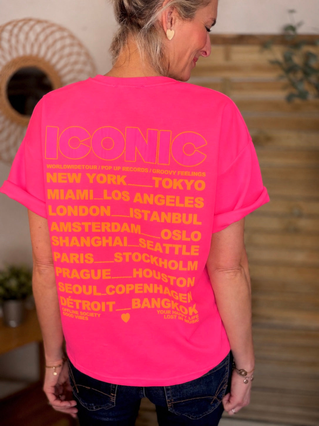 IMPERFECTION - Tee shirt ICONIC matière sweat - THÉA Rose fluo