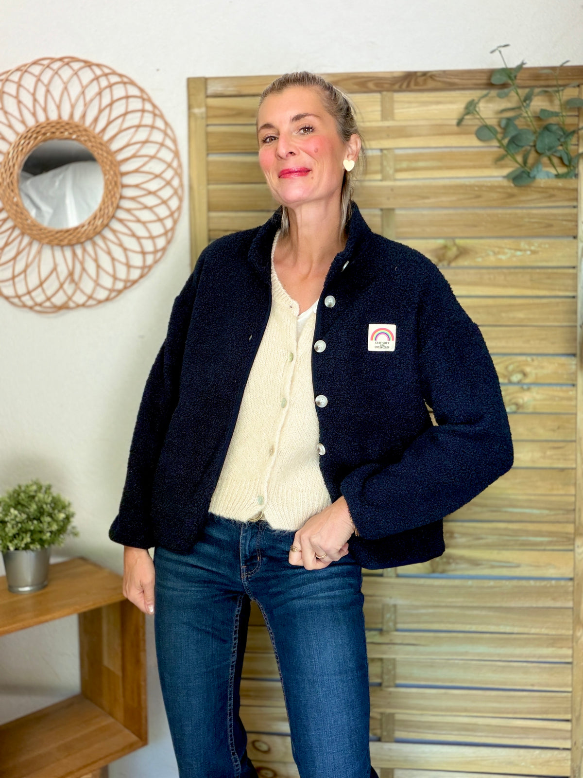 Veste Sherpa boutonnée écusson Arc-en-ciel ÉNORA Bleu marine
