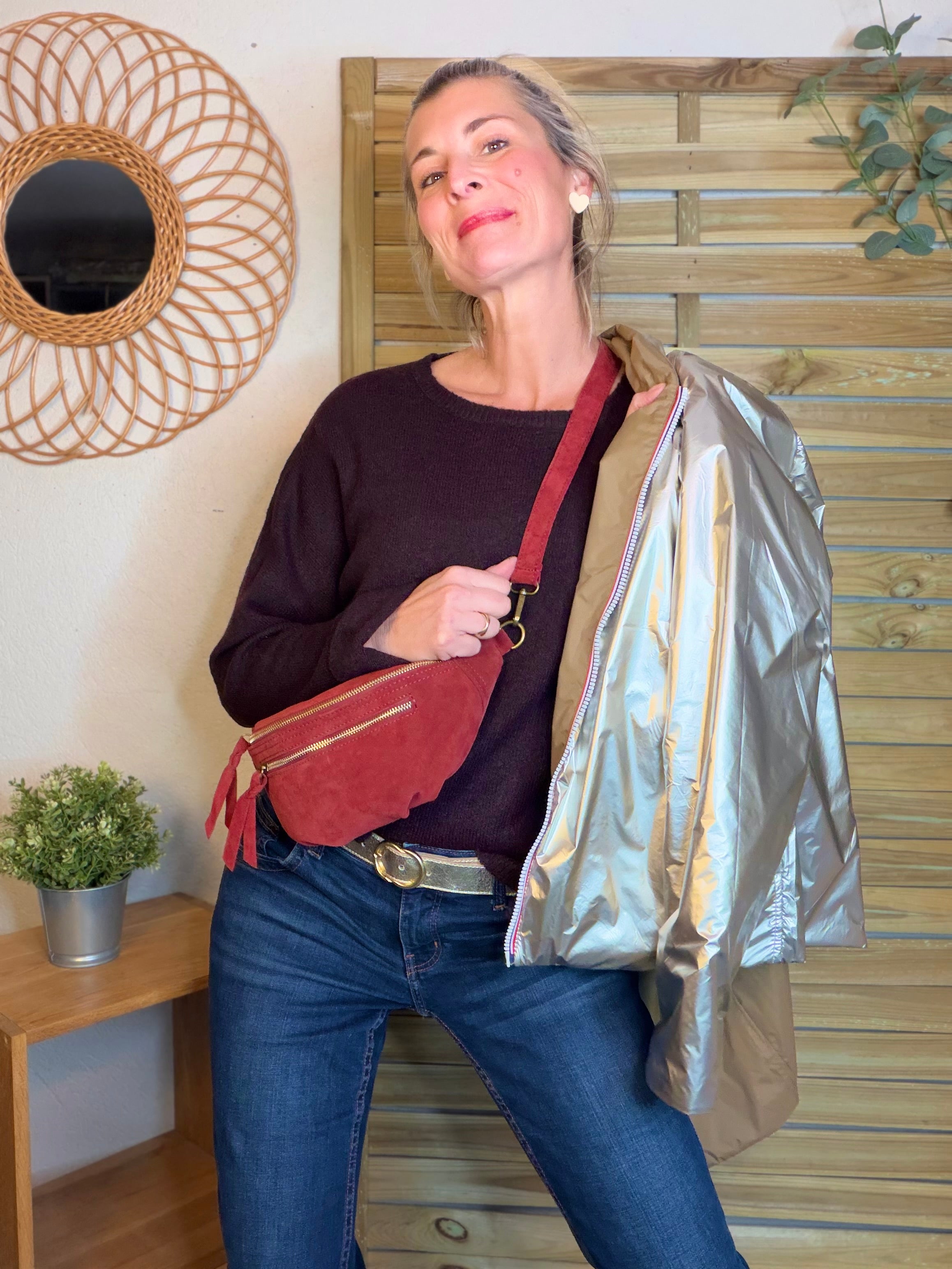 Pull léger en maille cœur doré brodé 💛 MELISSA - Aubergine