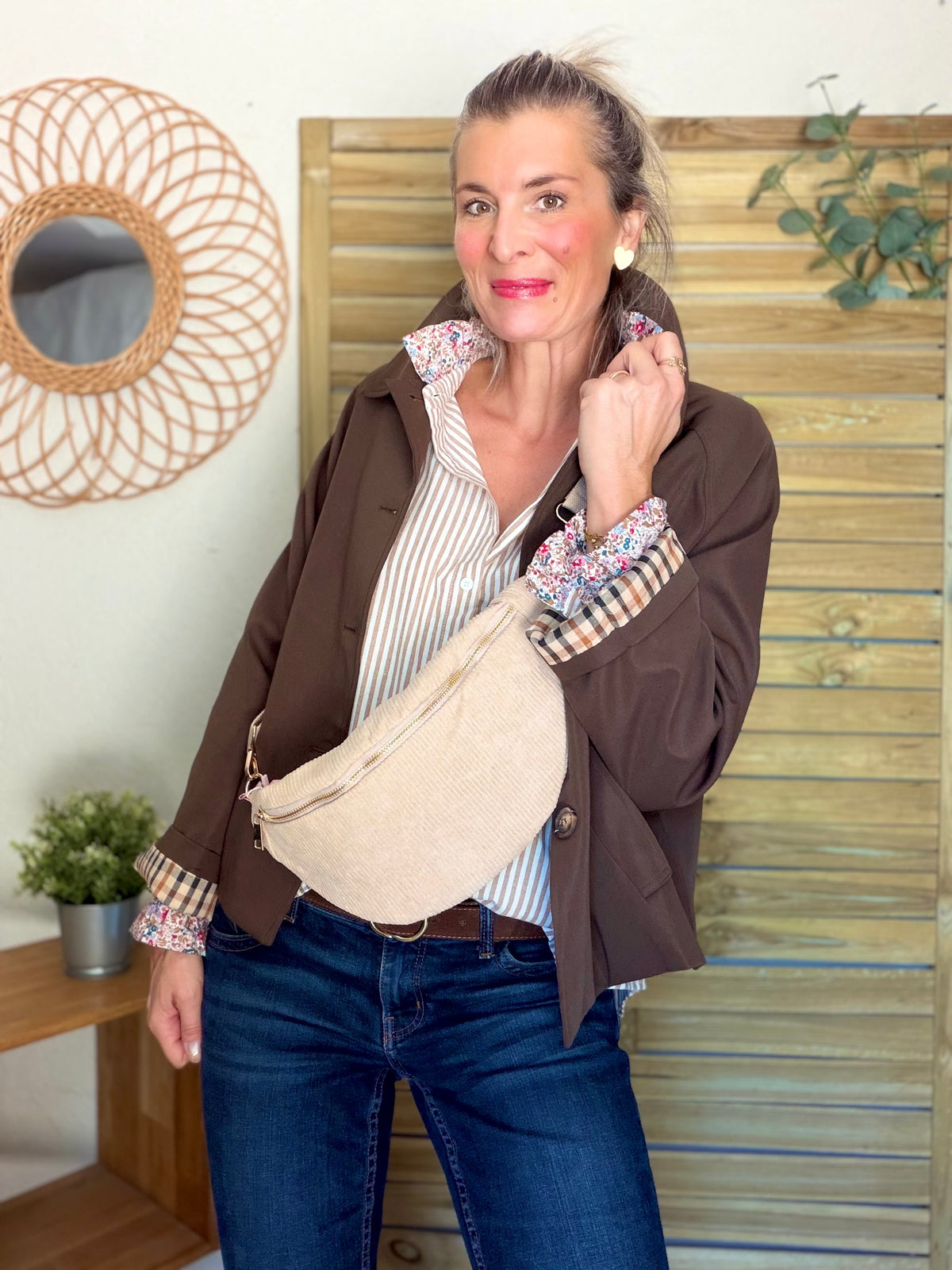 Chemise rayée Camel clair, col victorien Liberty MAEVA