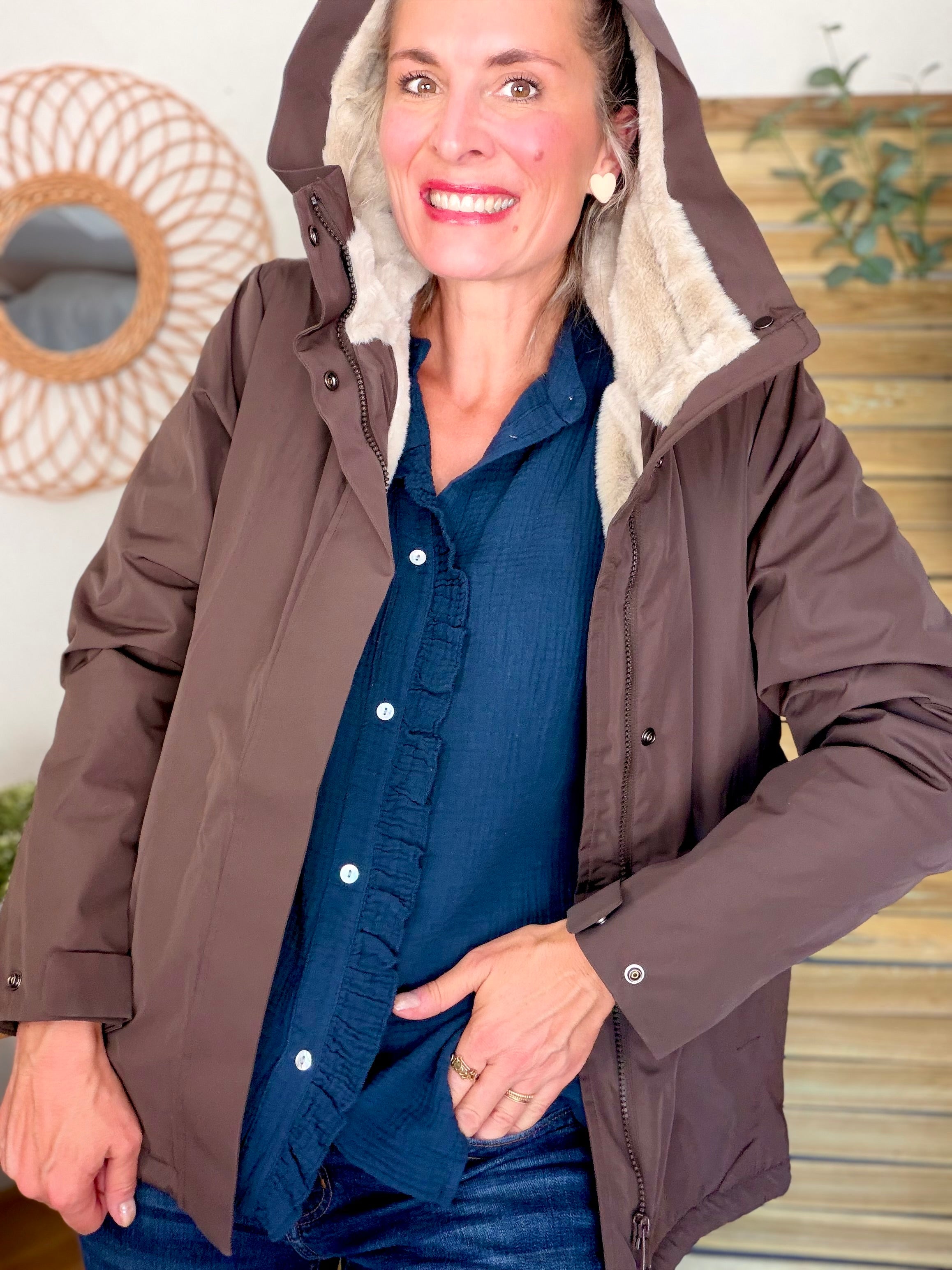LAURA JO - Parka fourrée imperméable AMBRE MI-LONG - Chocolat / Beige