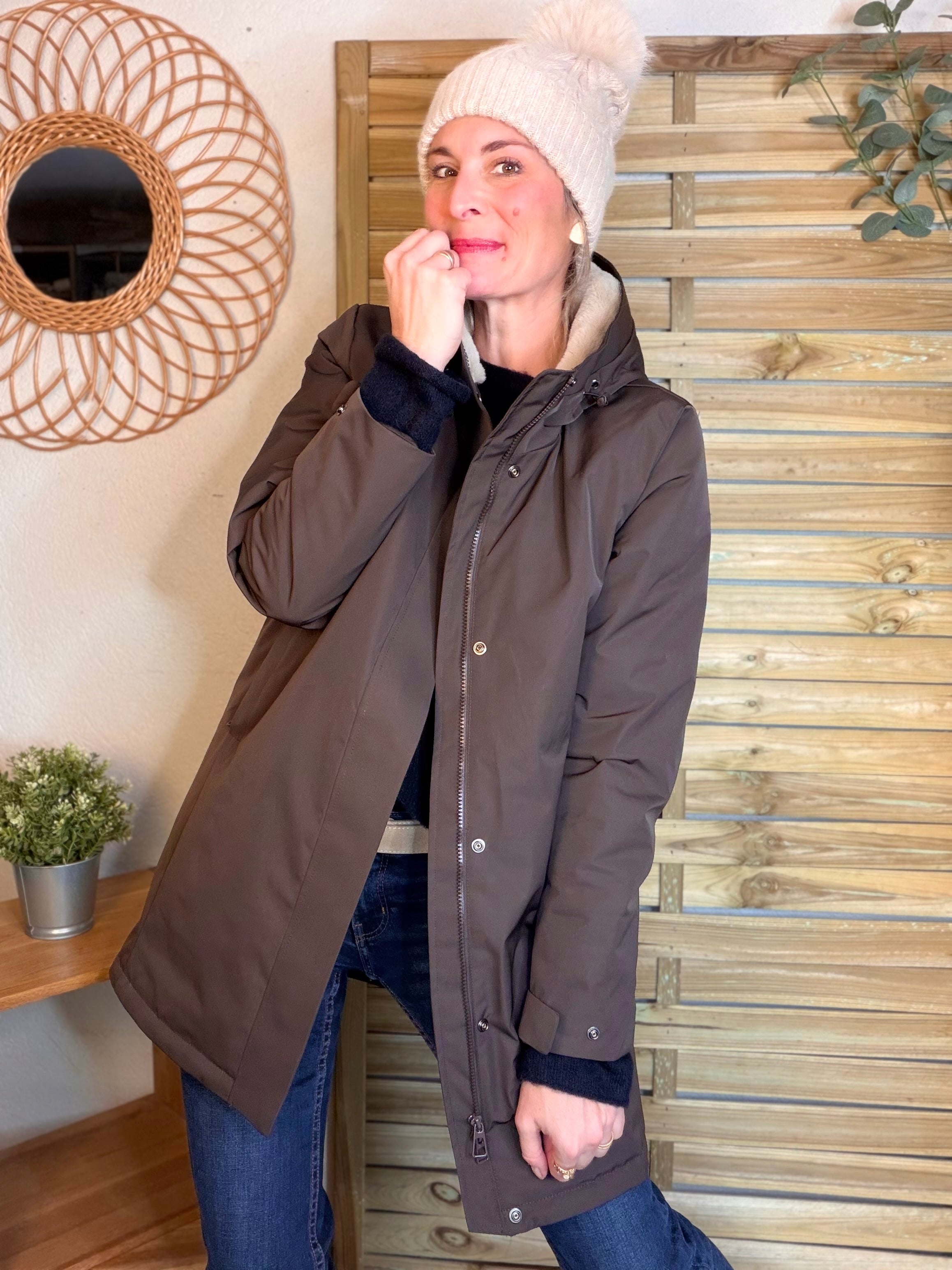 Bonnet torsadé en laine avec pompon JULES