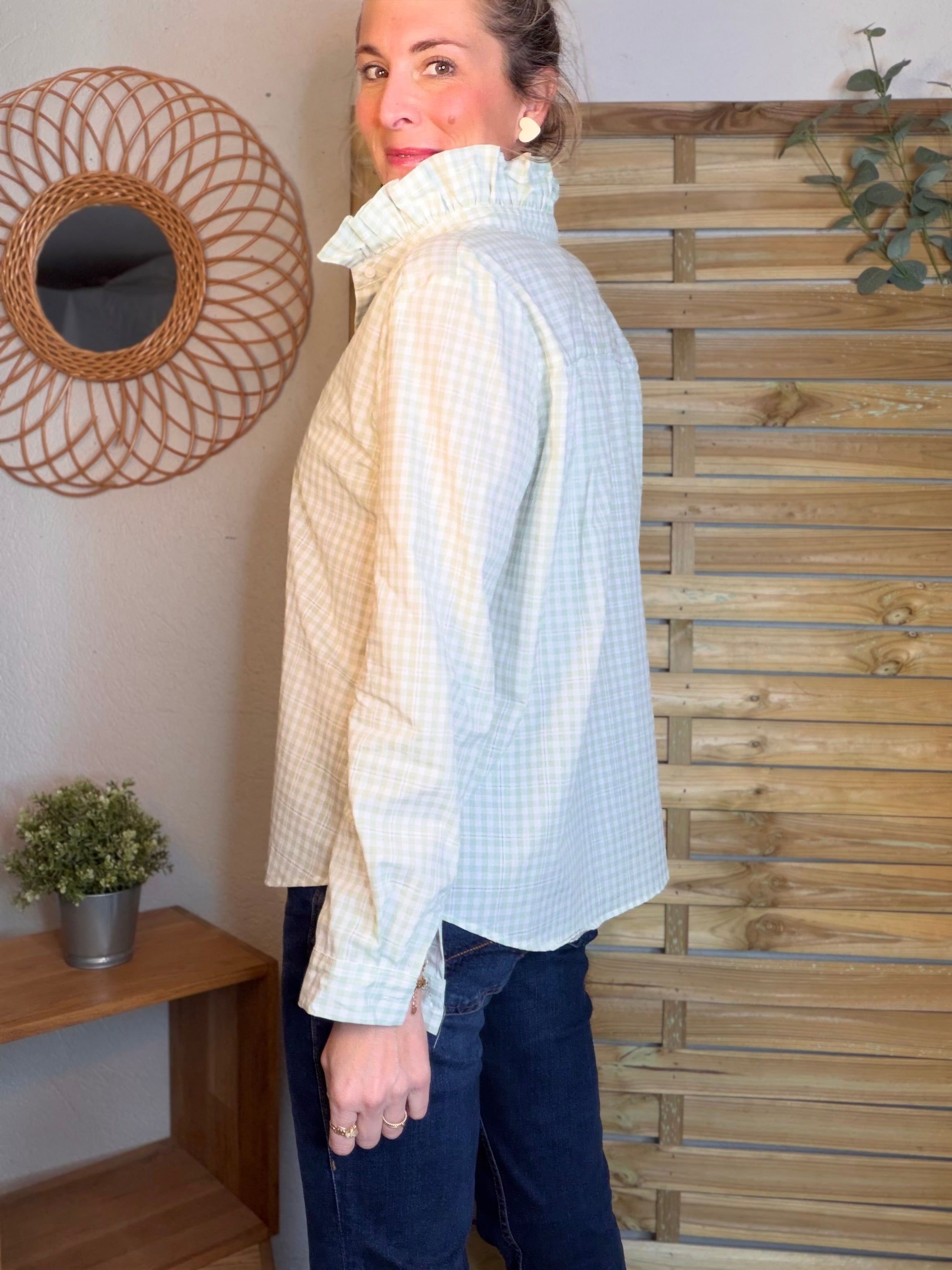 Chemise imprimée vichy, col victorien volanté MEREDITH - Vert d’eau