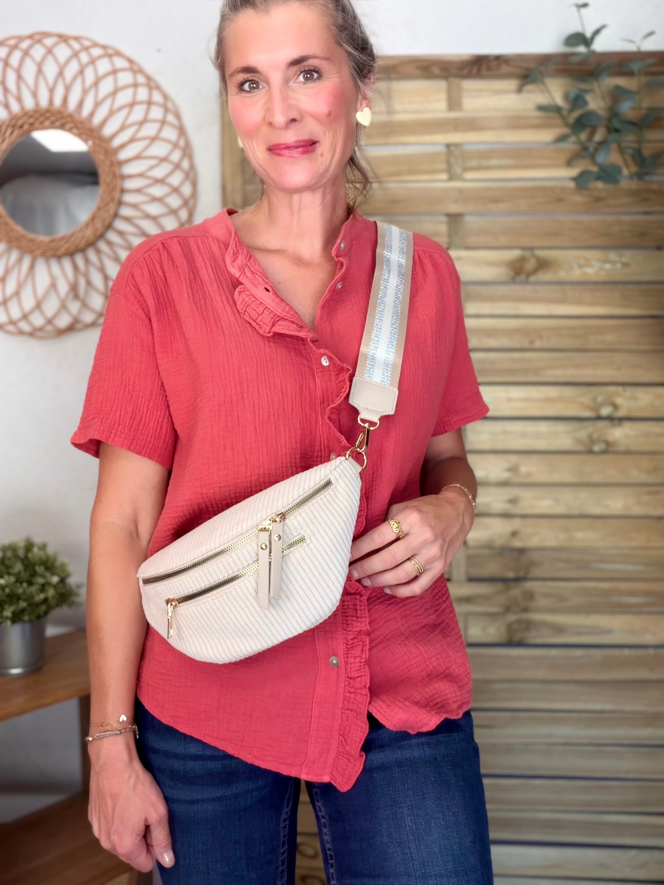 Sac banane en velours côtelé 2 zips et sangle fantaisie - CHARLY Beige clair