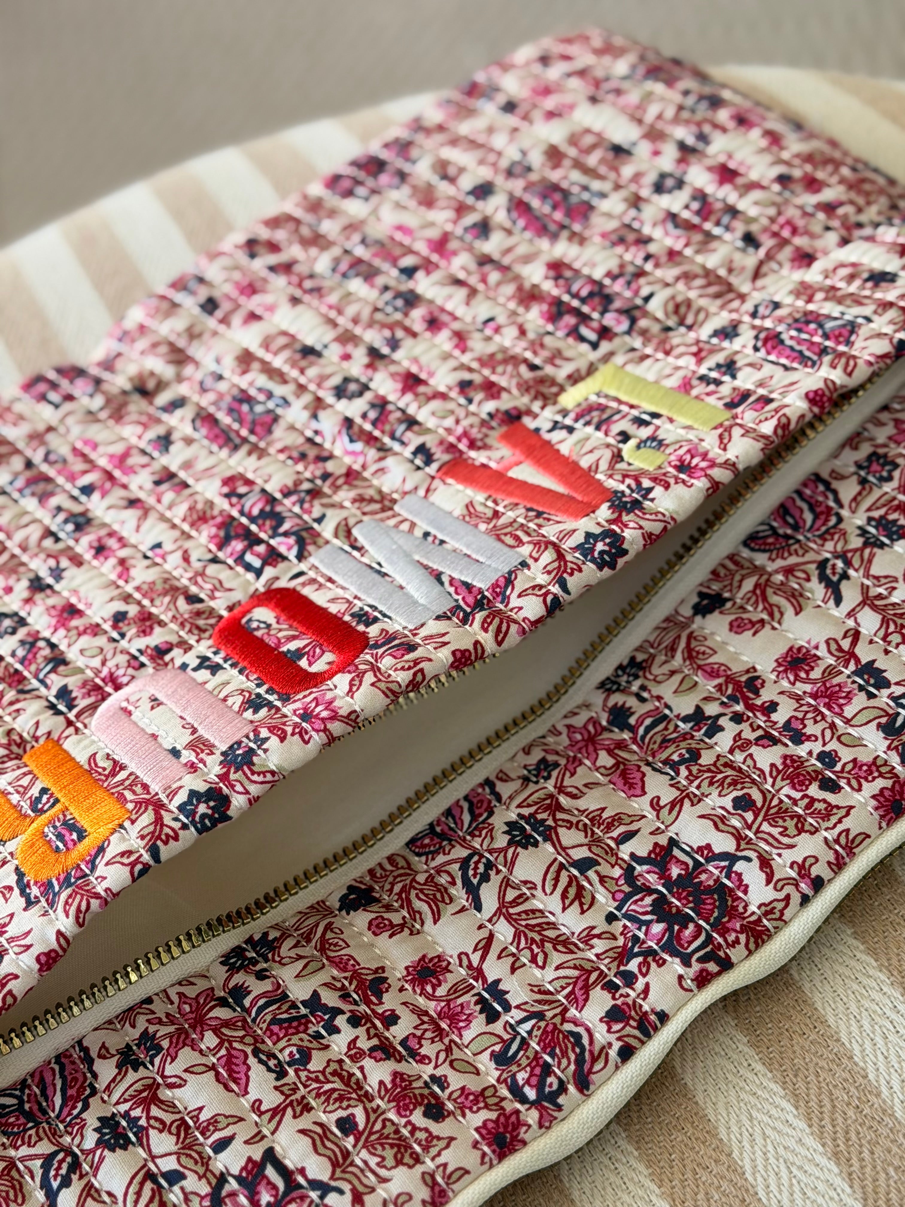 Pochette matelassée pour ordinateur 13´ L’AMOUR