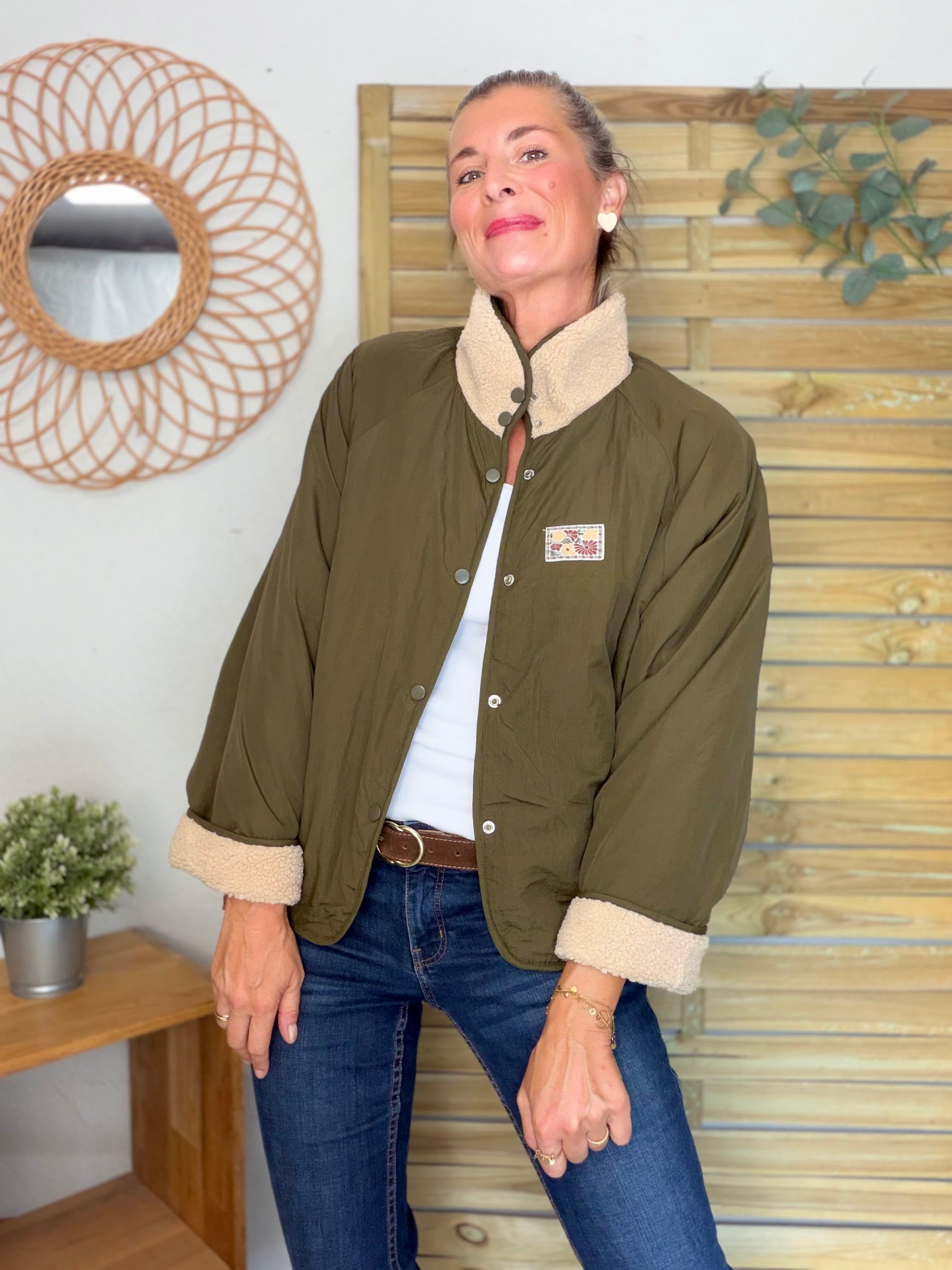 Veste matelassée réversible Sherpa AMÉLIE Kaki / Beige