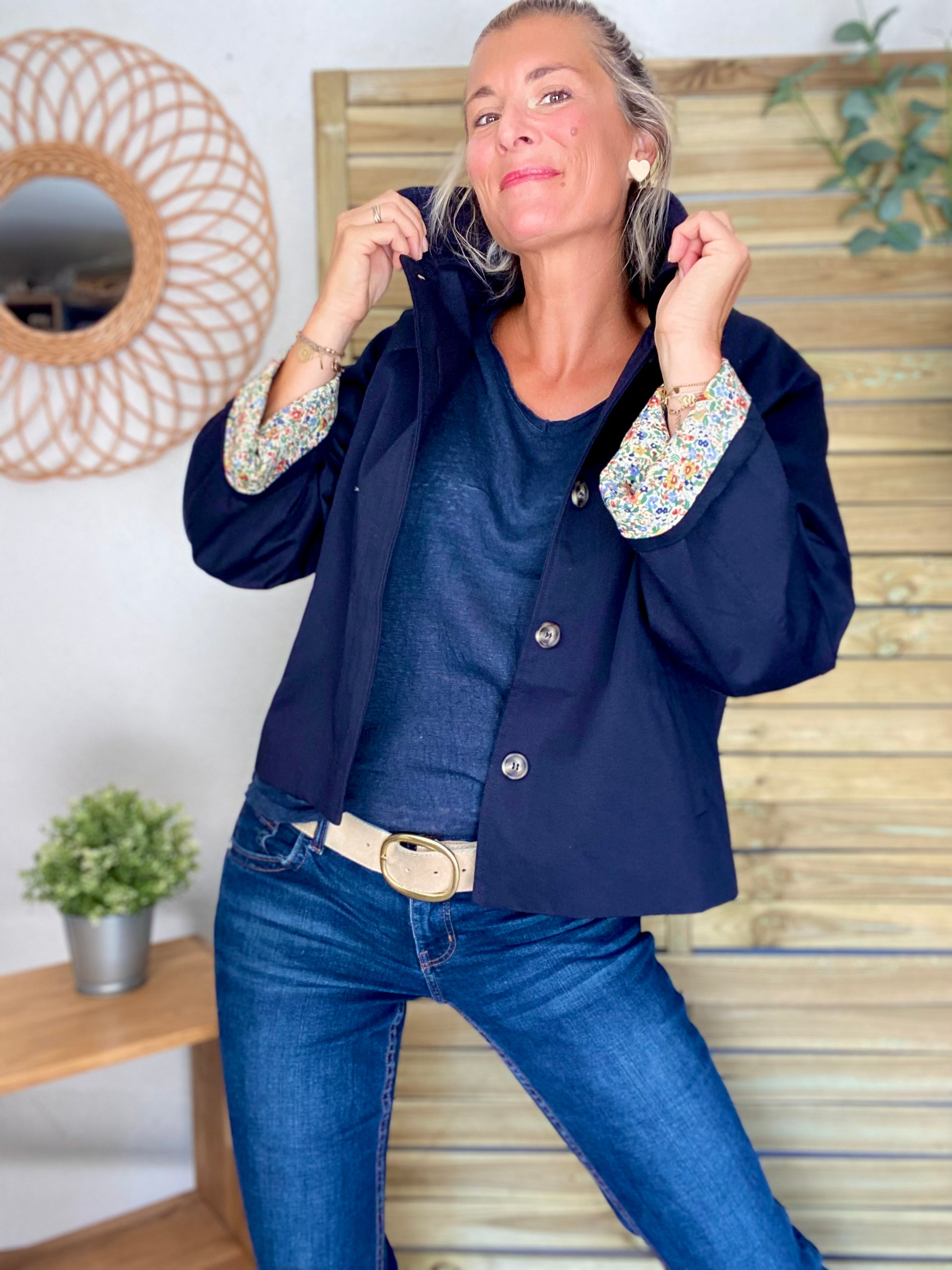 Veste Trench en coton bleu marine avec Liberty - MAHAUT