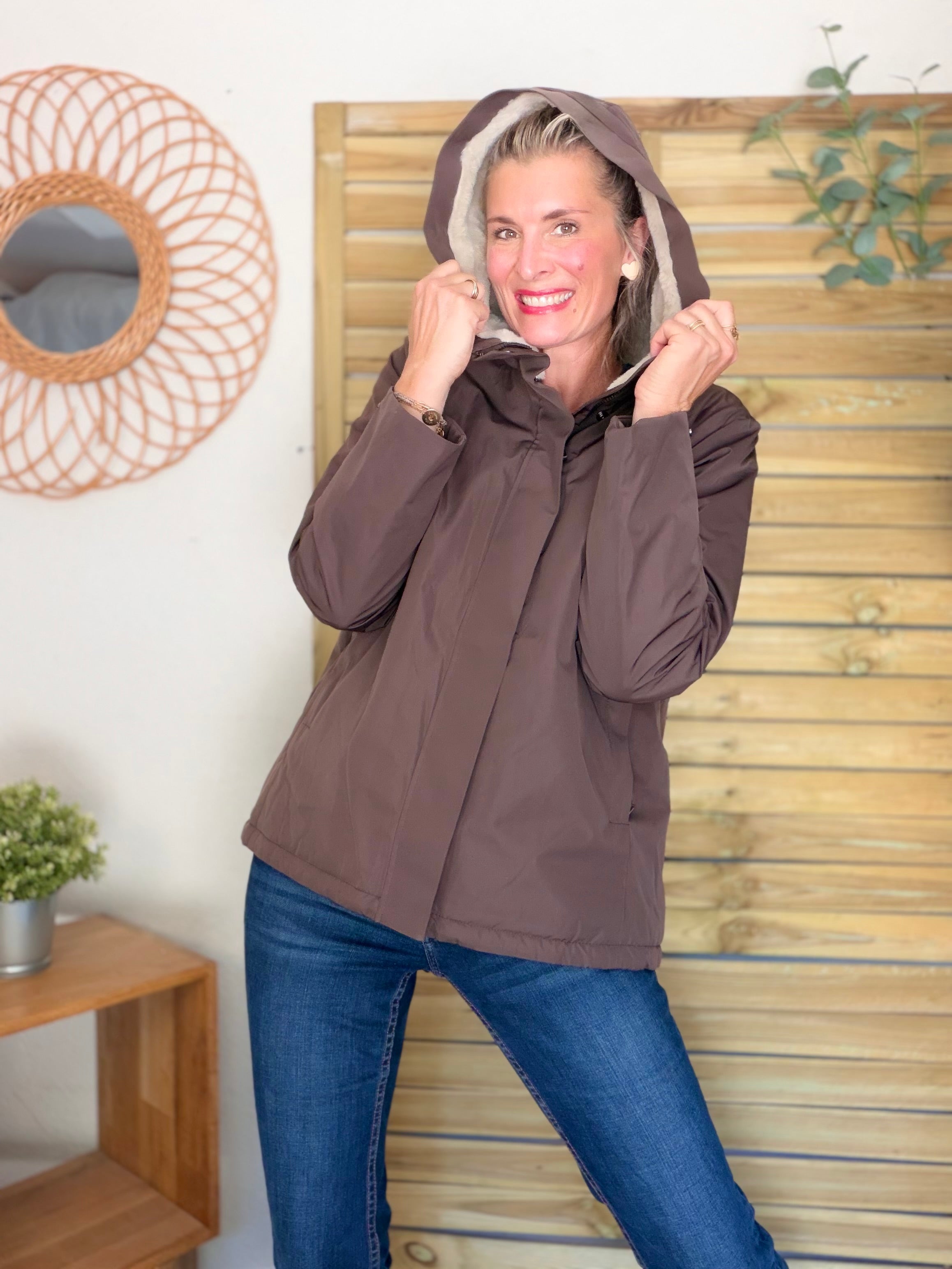 LAURA JO - Parka fourrée imperméable AMBRE MI-LONG - Chocolat / Beige
