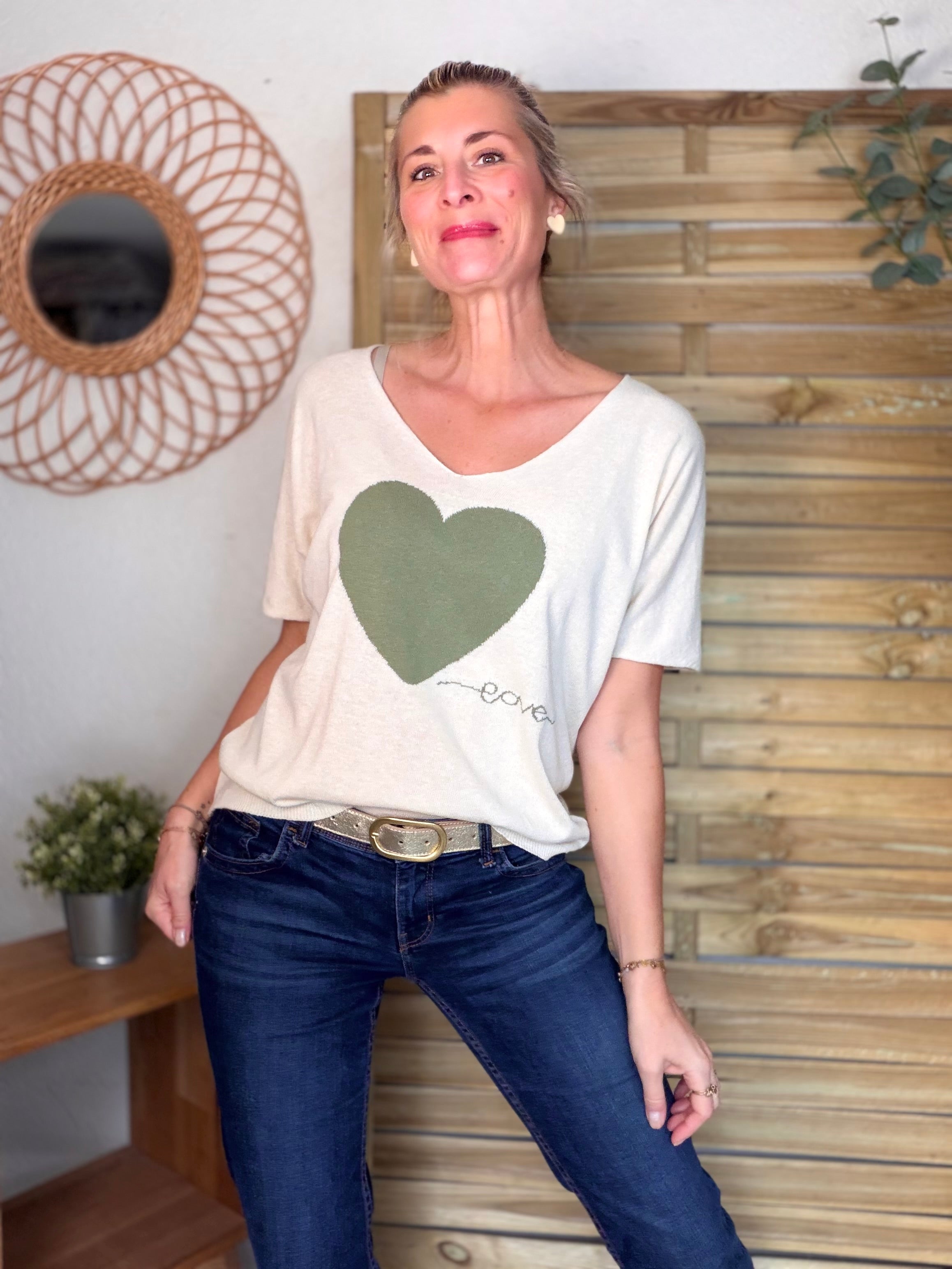 Pull fin col V gros cœur vert sauge 💚 PÉNÉLOPE