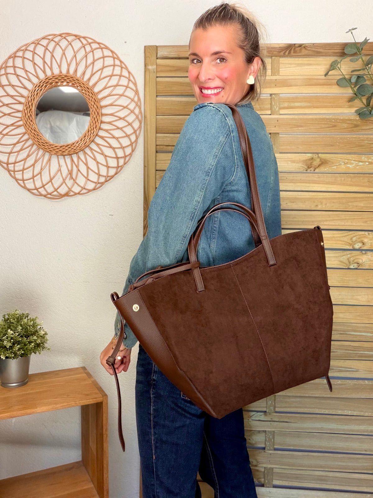 Grand Sac cabas 2 en 1 en simili daim - PAULE Chocolat