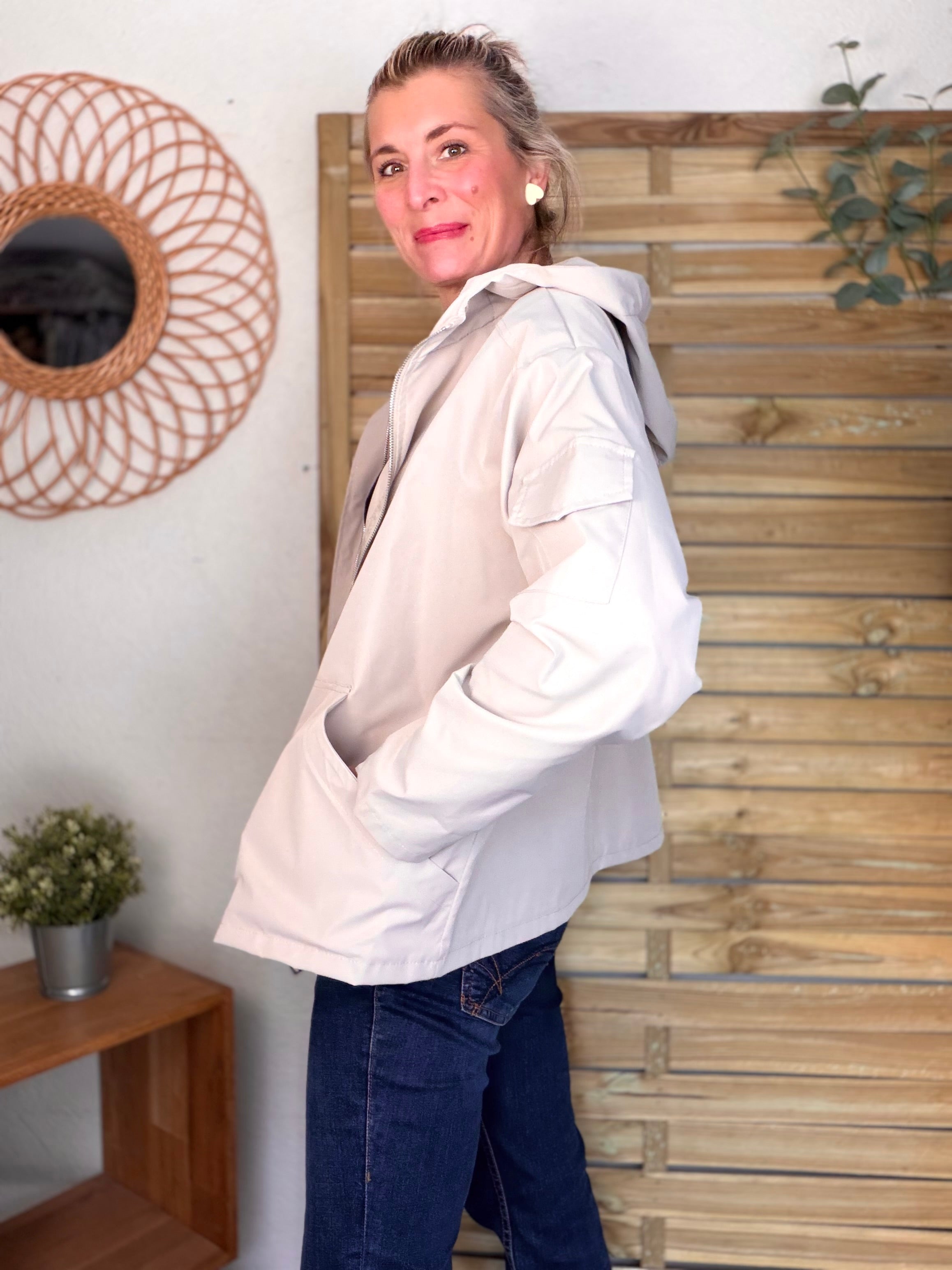 Veste Coupe vent court LIZZIE - Beige