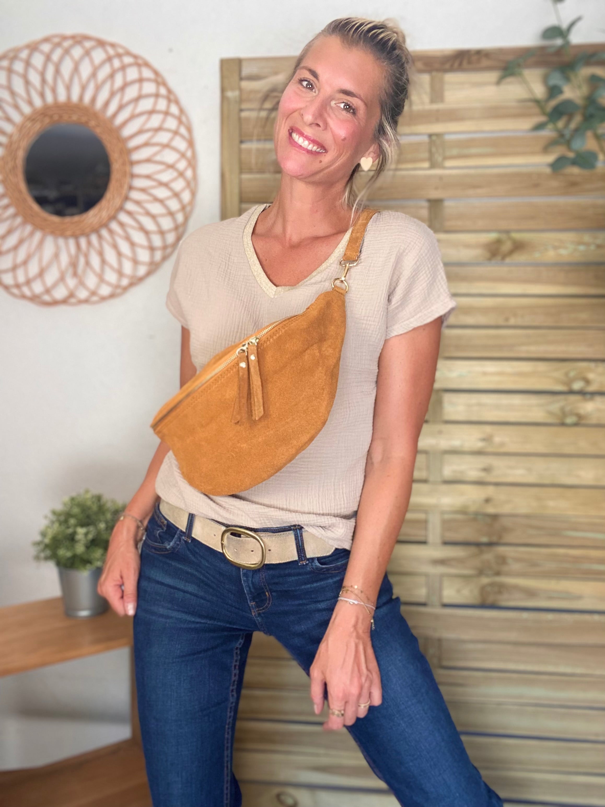 Sac banane XL en croite de cuir - JANE - Camel