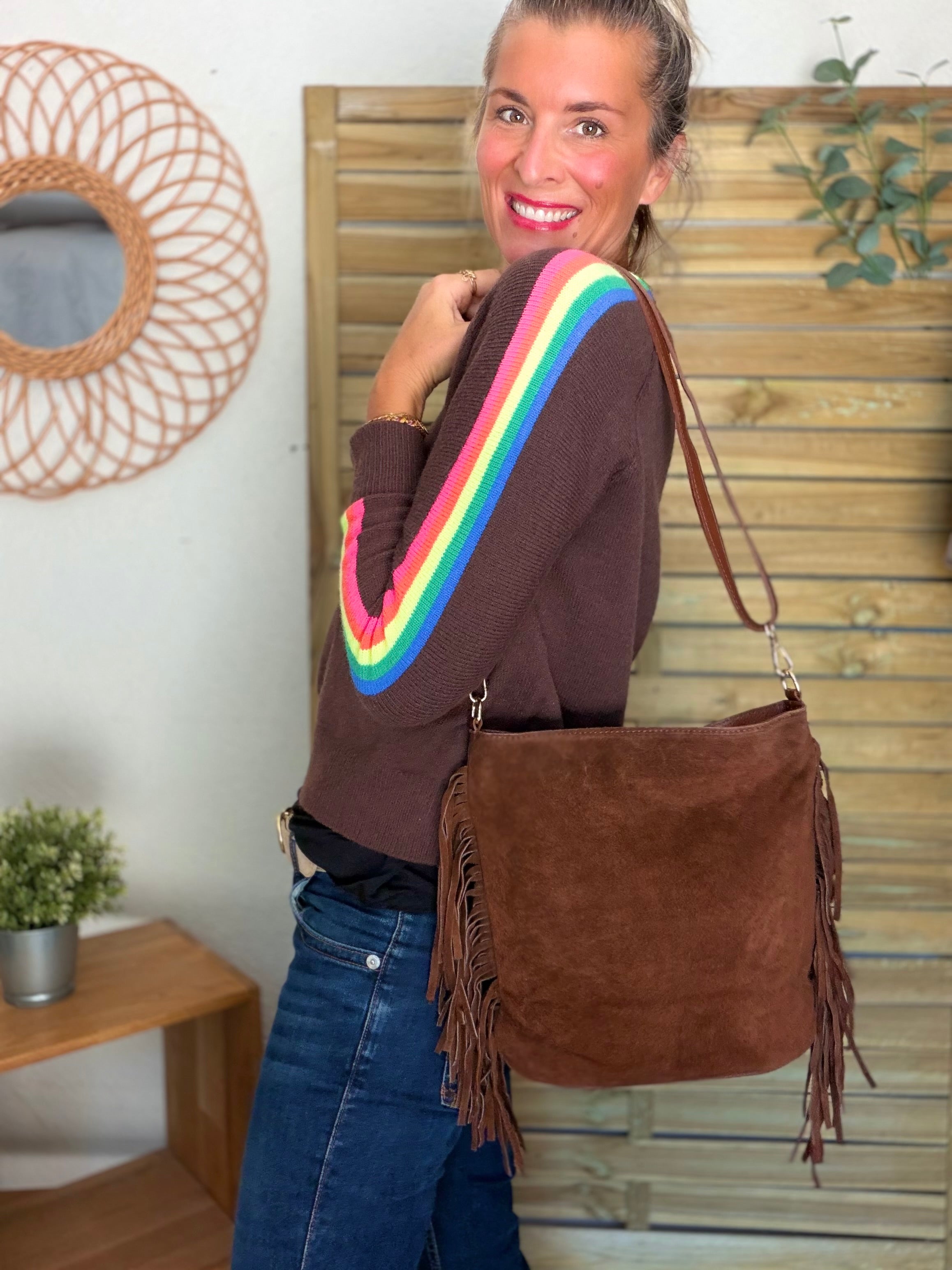Sac seau en cuir daim avec franges KYLIE - Camel foncé (Café)