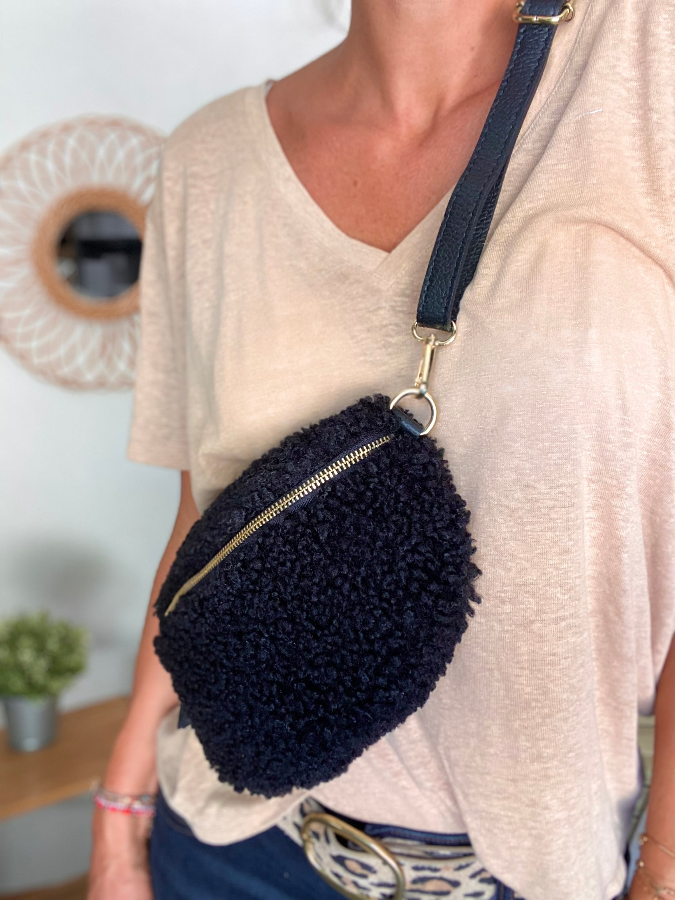 Sac banane Moumoute et cuir CARRY -  Noir