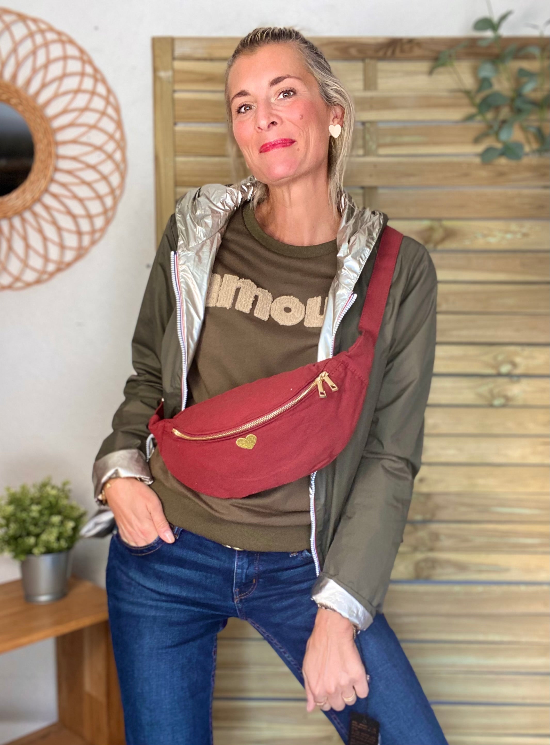 Sac banane en coton Coeur brodé 💛 CASSIDY - Bordeaux