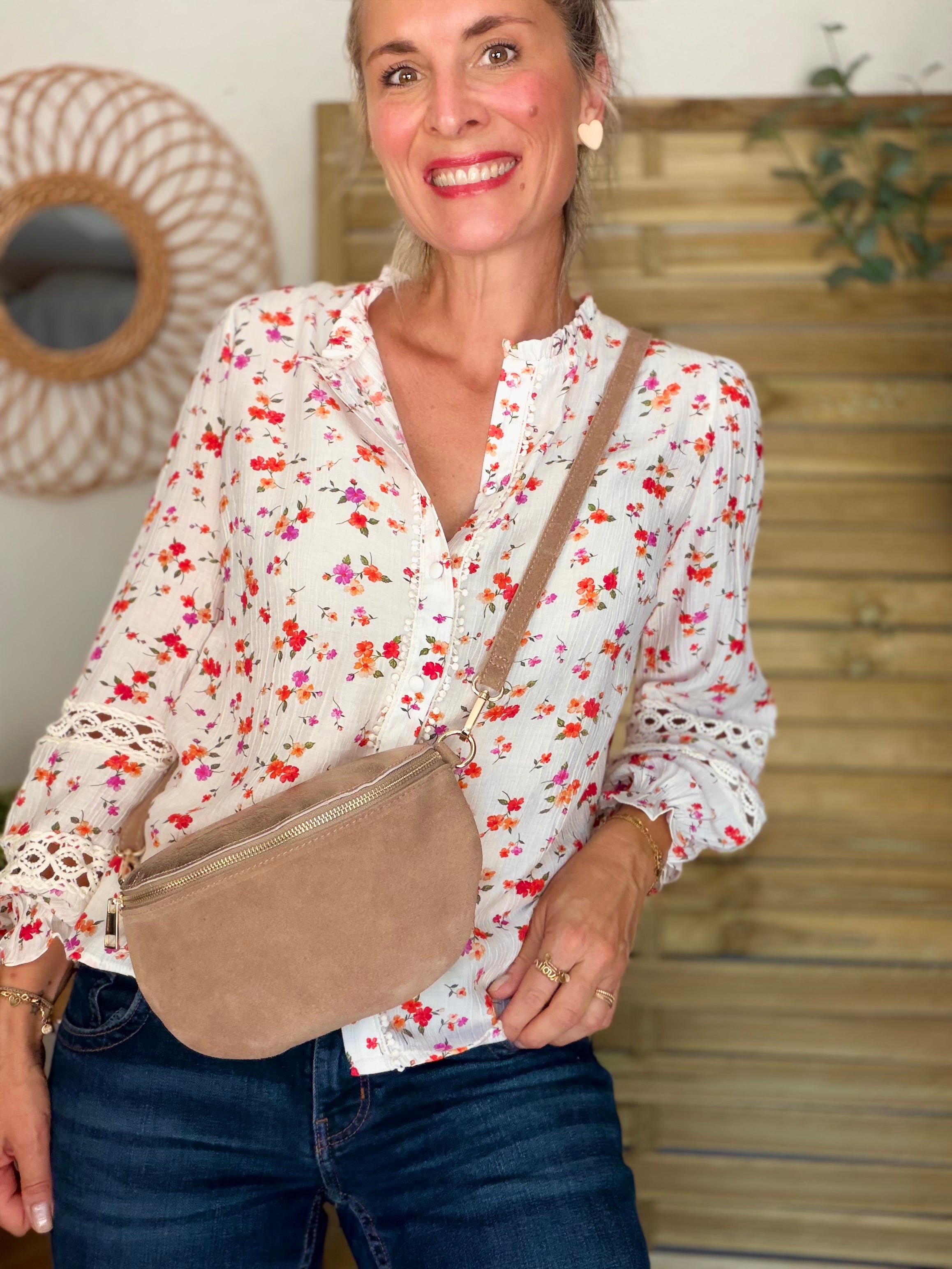 Sac banane M bi-matière en cuir irisé et velours 24cm - POLLY- Taupe/Bronze