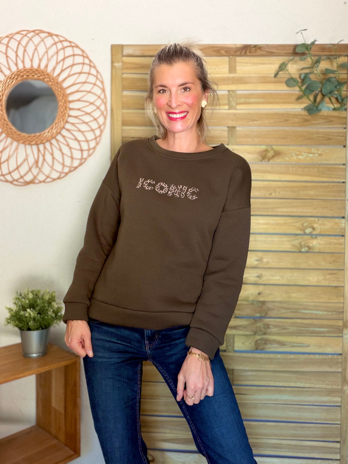 Sweat ICONIC Léo molleton ISALINE - Kaki