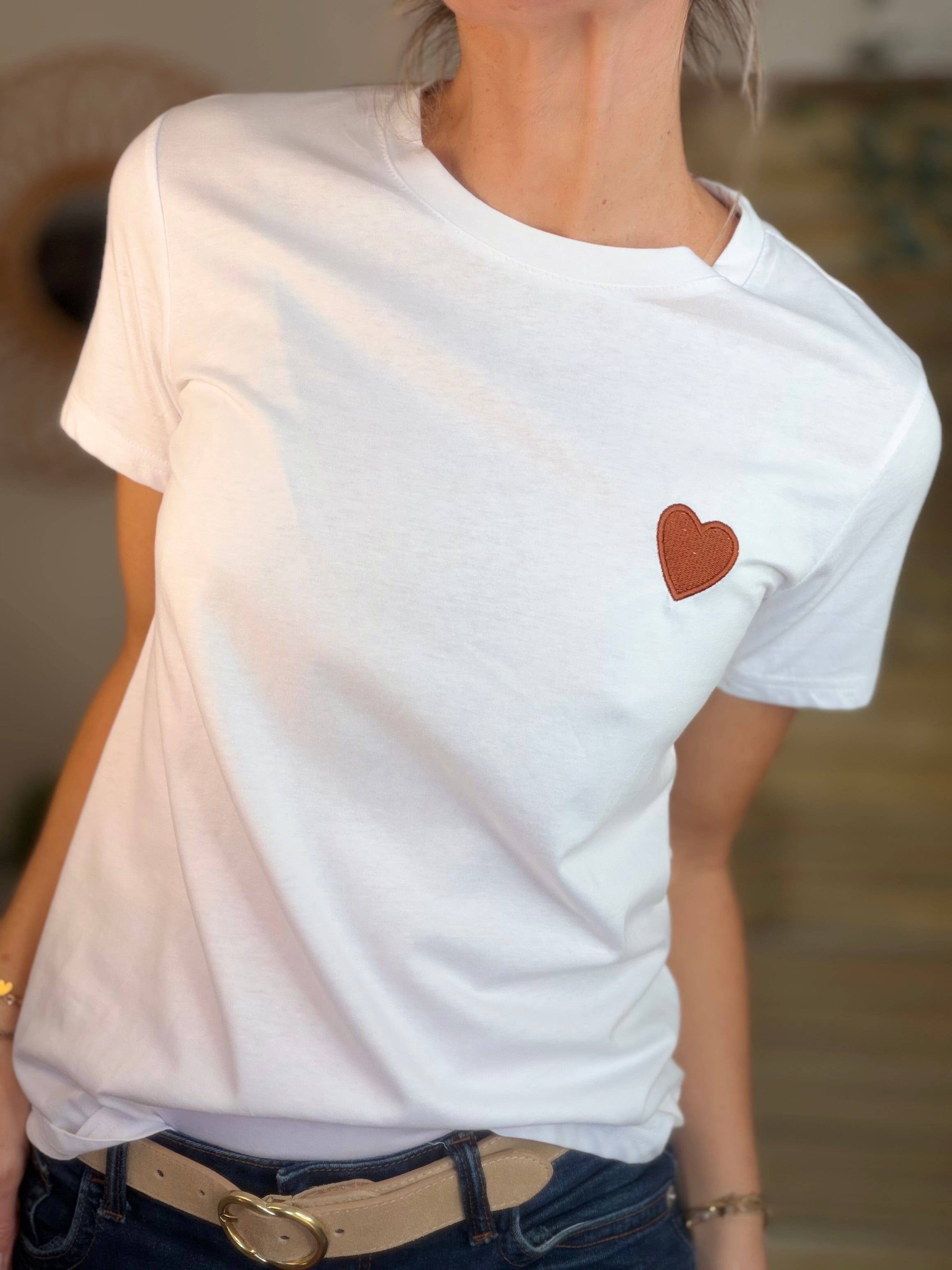 Tee shirt cœur brodé café 🧡 PIA Blanc