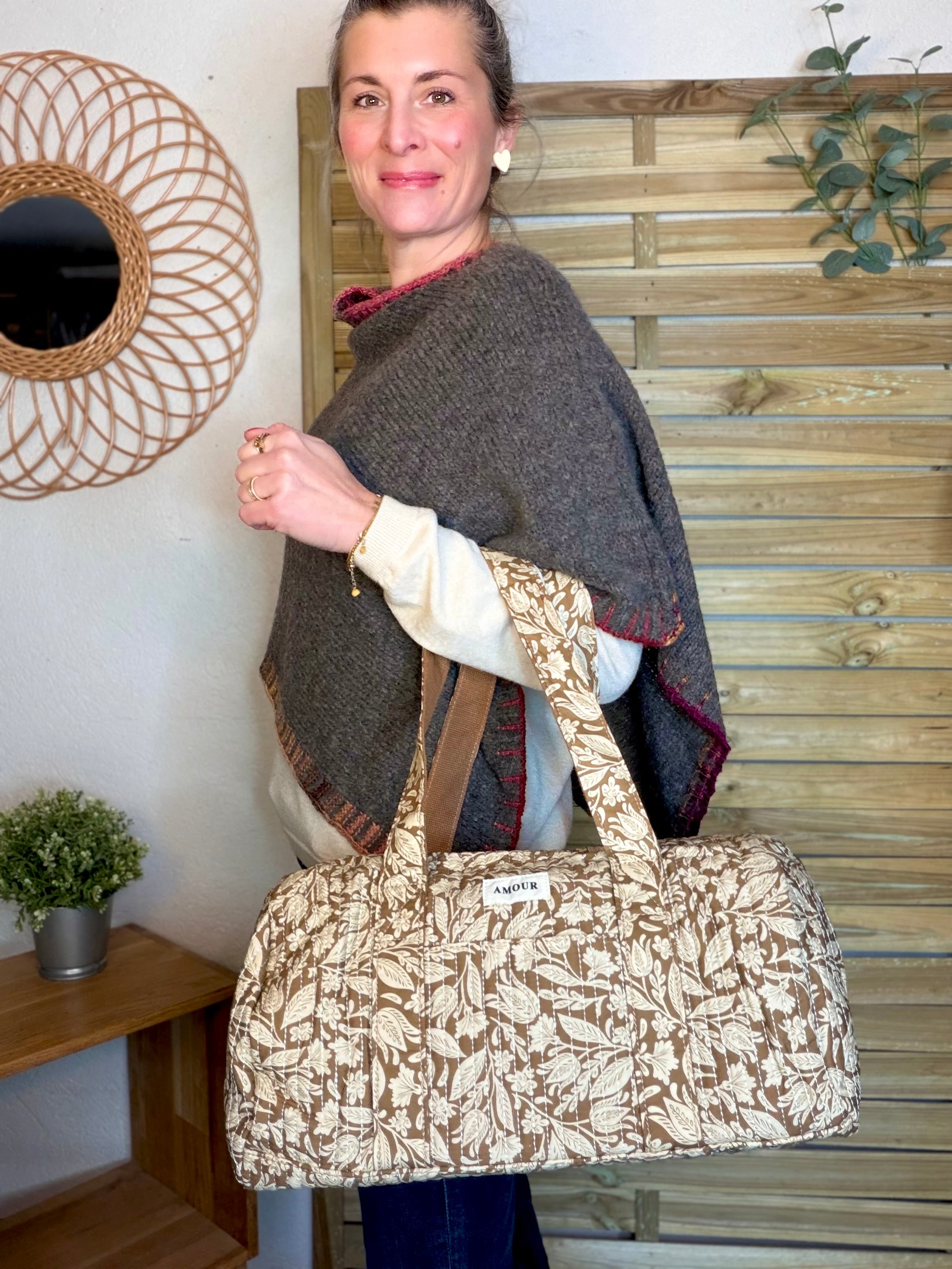 Sac polochon imprimé TARA - Fleuri Camel