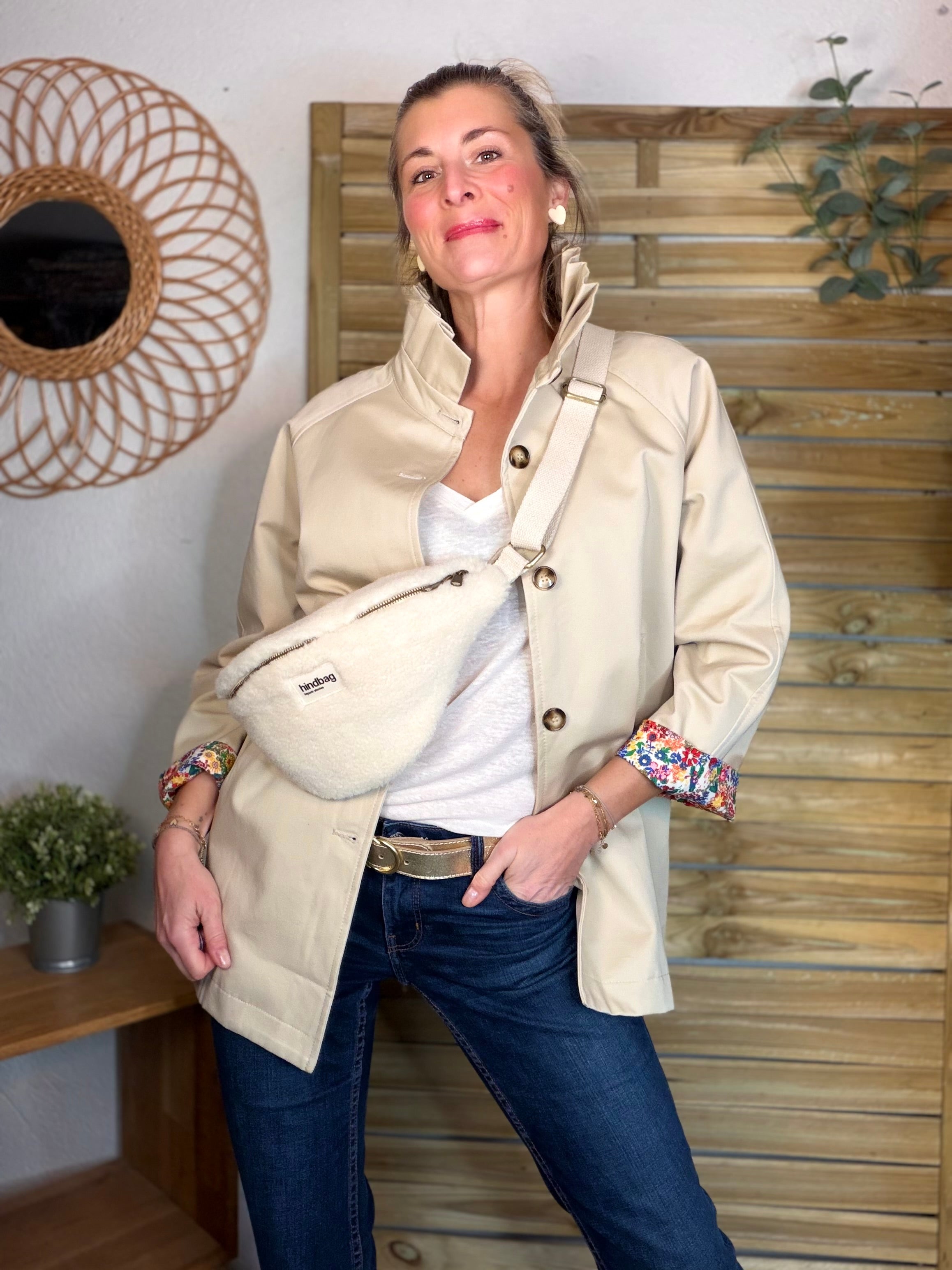 Sac banane HINDBAG Olivia Teddy arctique (moumoute)