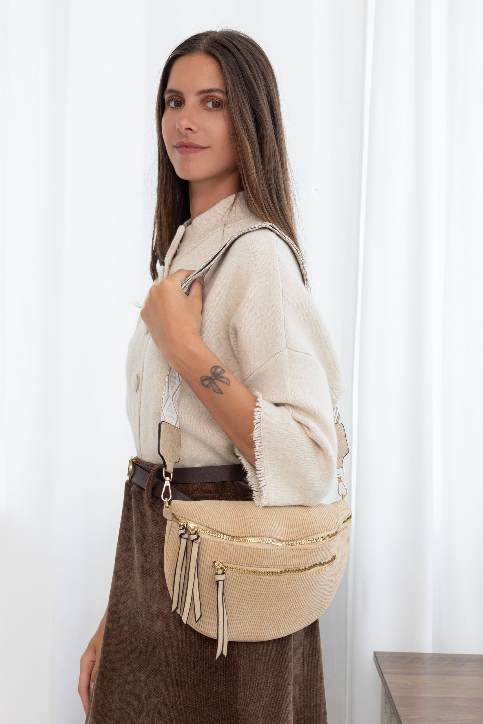 Sac banane en velours côtelé, sangle fantaisie - KATY - Camel clair
