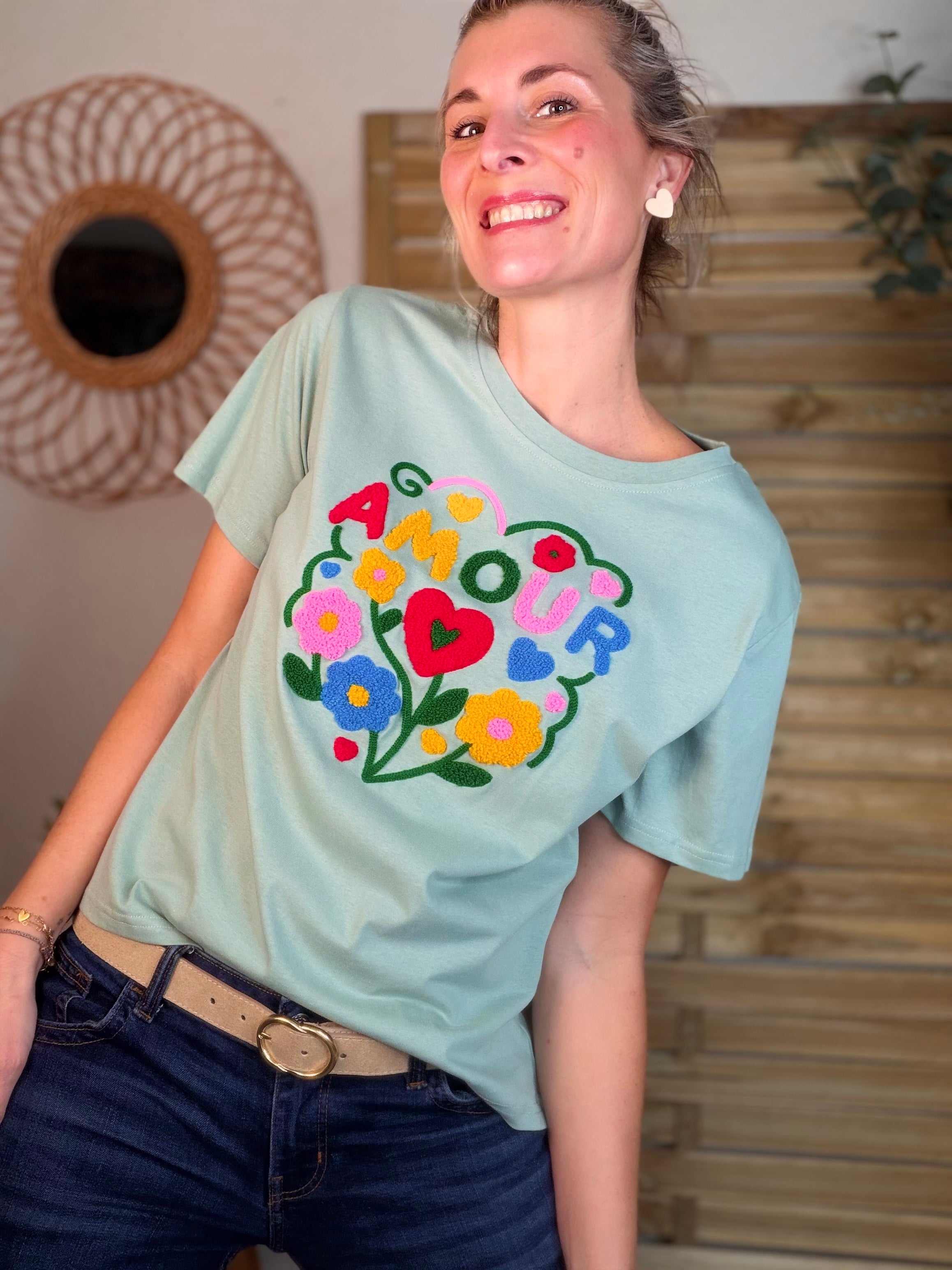 Tee shirt amour fleuri ARYA Vert sauge