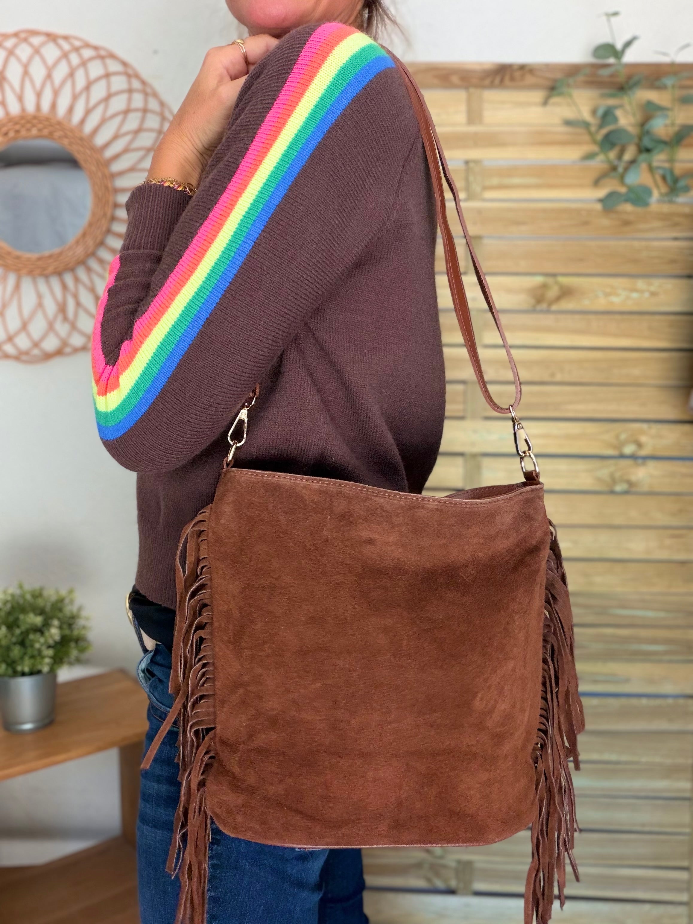 Sac seau en cuir daim avec franges KYLIE - Camel foncé (Café)