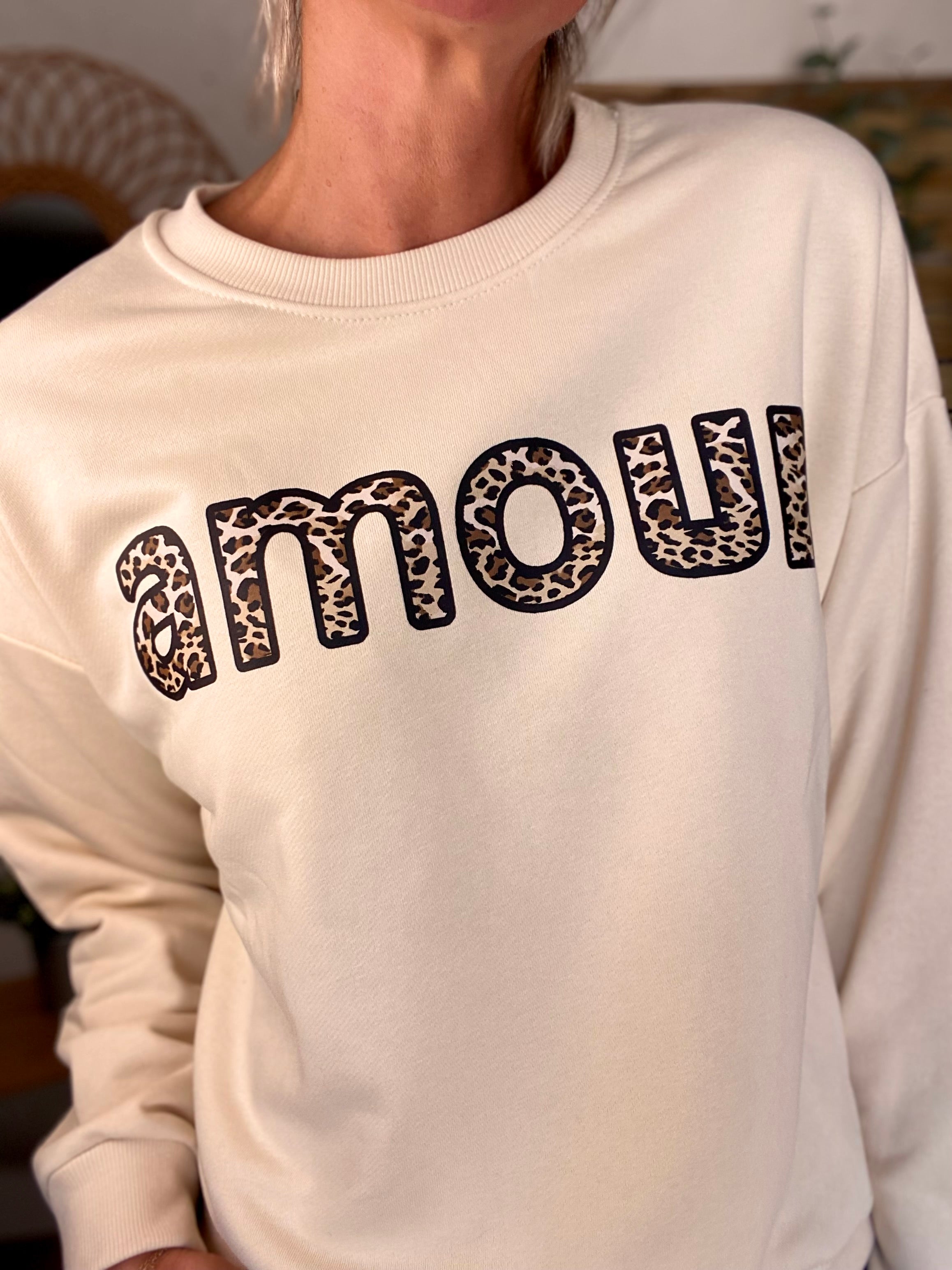 Sweat amour Léo 🐆 COLINE - Crème