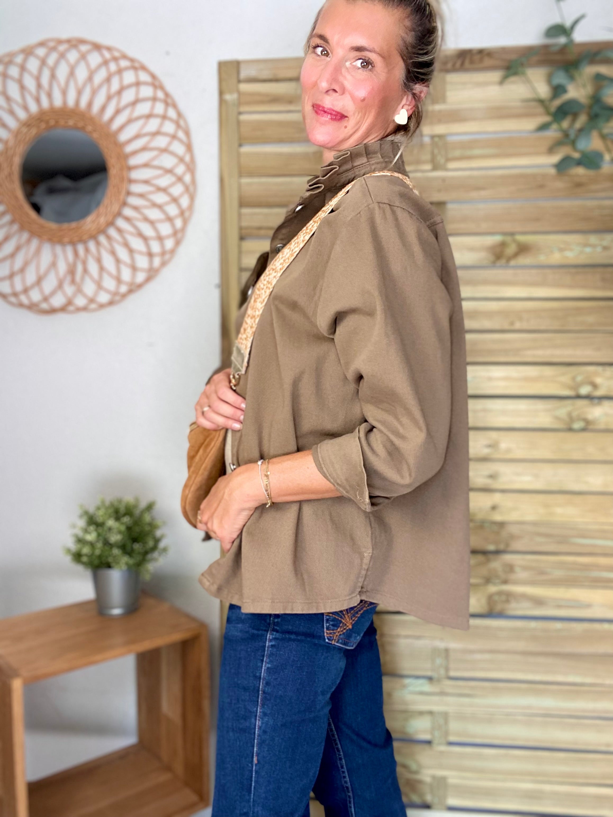 Veste / Chemise en coton, col volanté Camel foncé LISON
