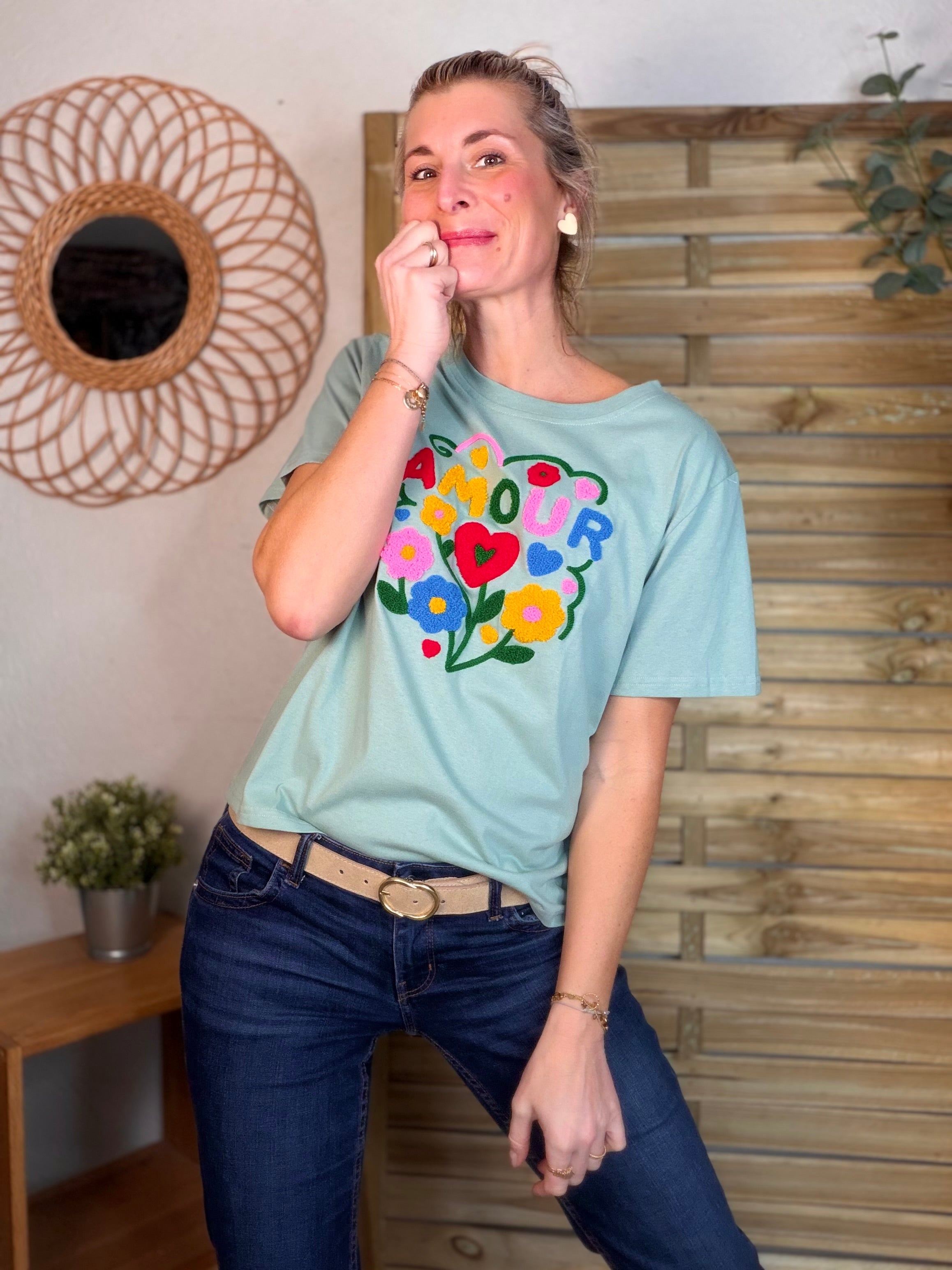 Tee shirt amour fleuri ARYA Vert sauge