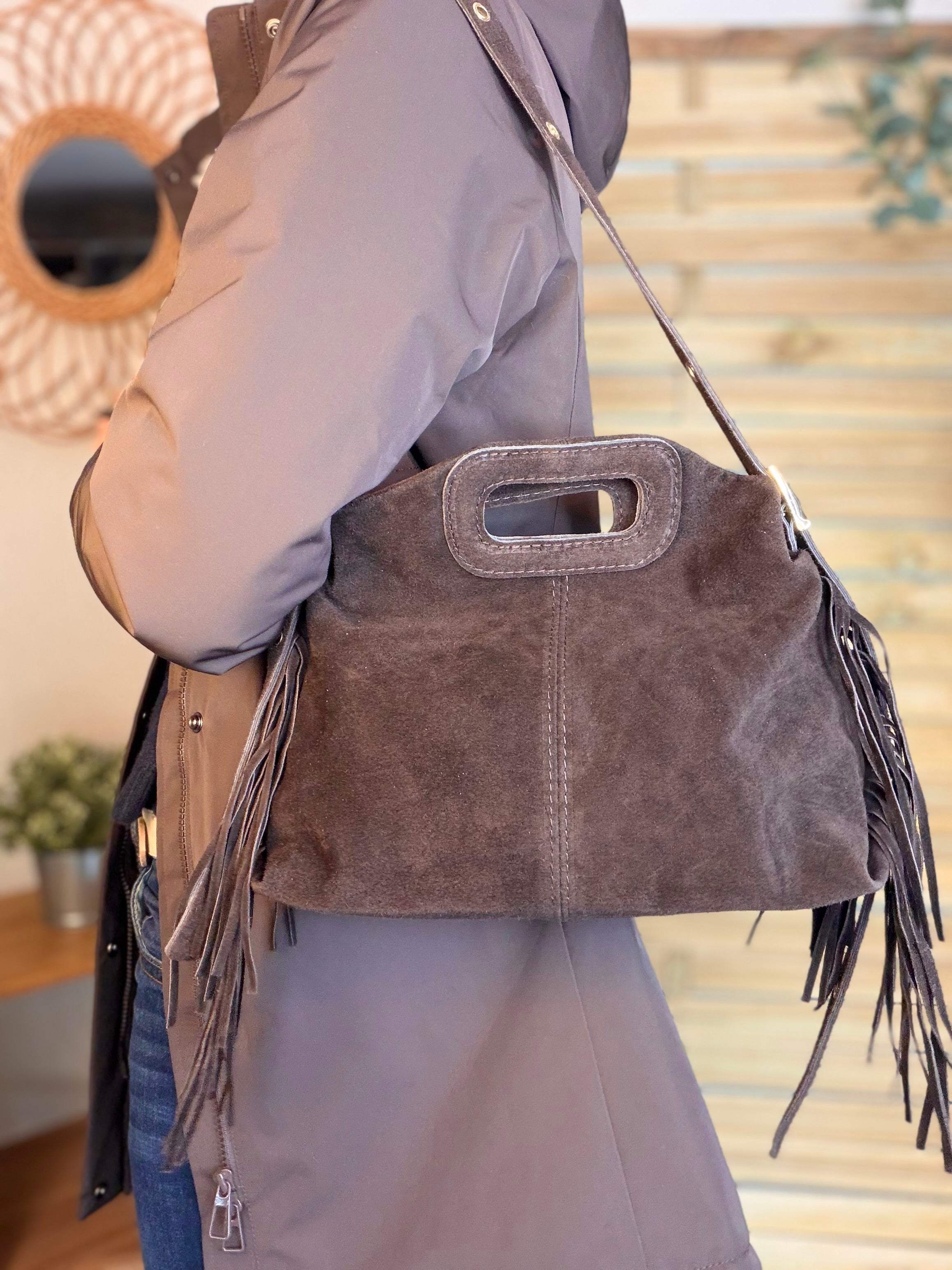 Sac en cuir daim avec franges LOGAN - Chocolat
