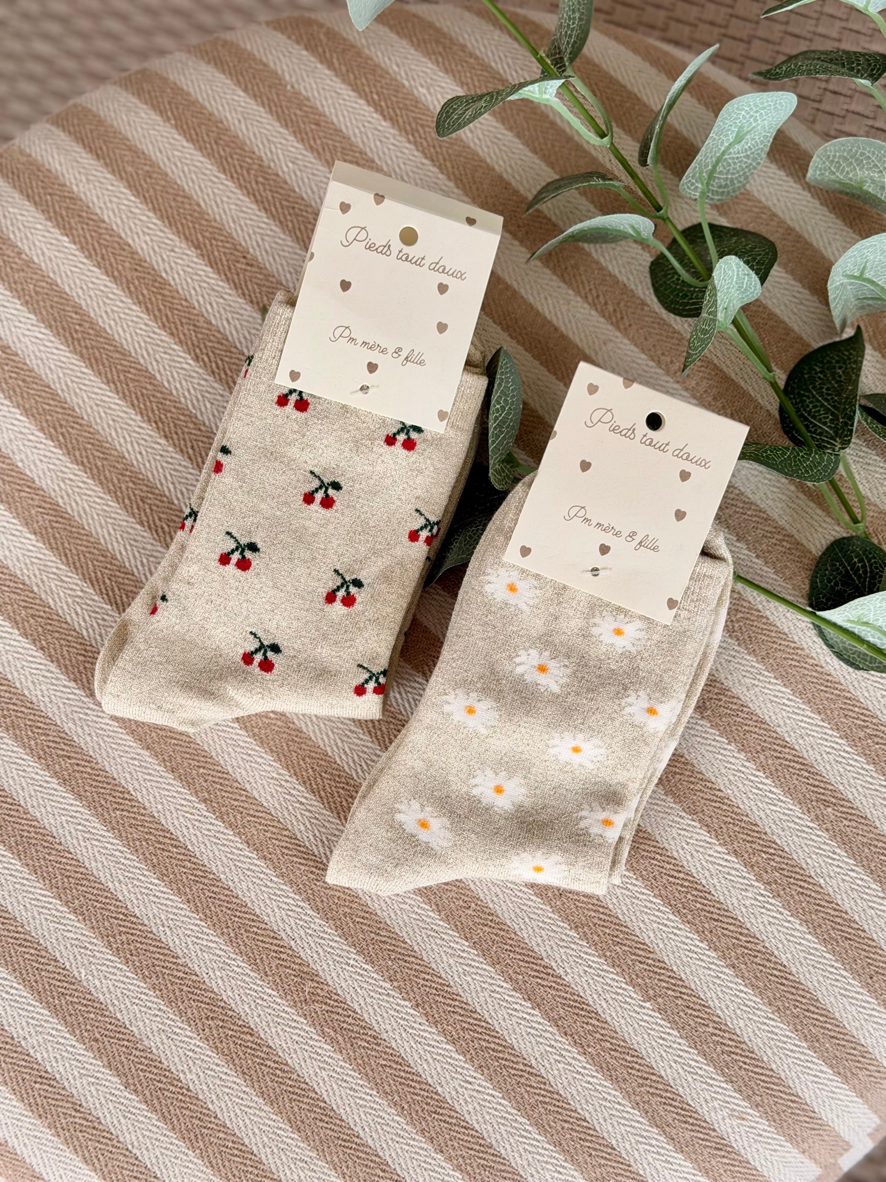 Chaussettes scintillantes glitter ZIA - Cerise 🍒 / Pâquerettes 🌼