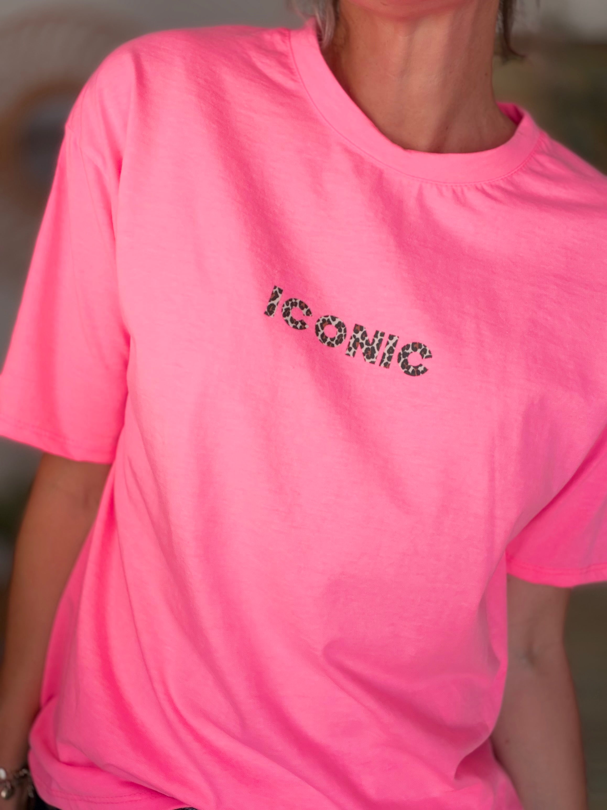 Tee shirt ICONIC Léo LÉONA Rose fluo