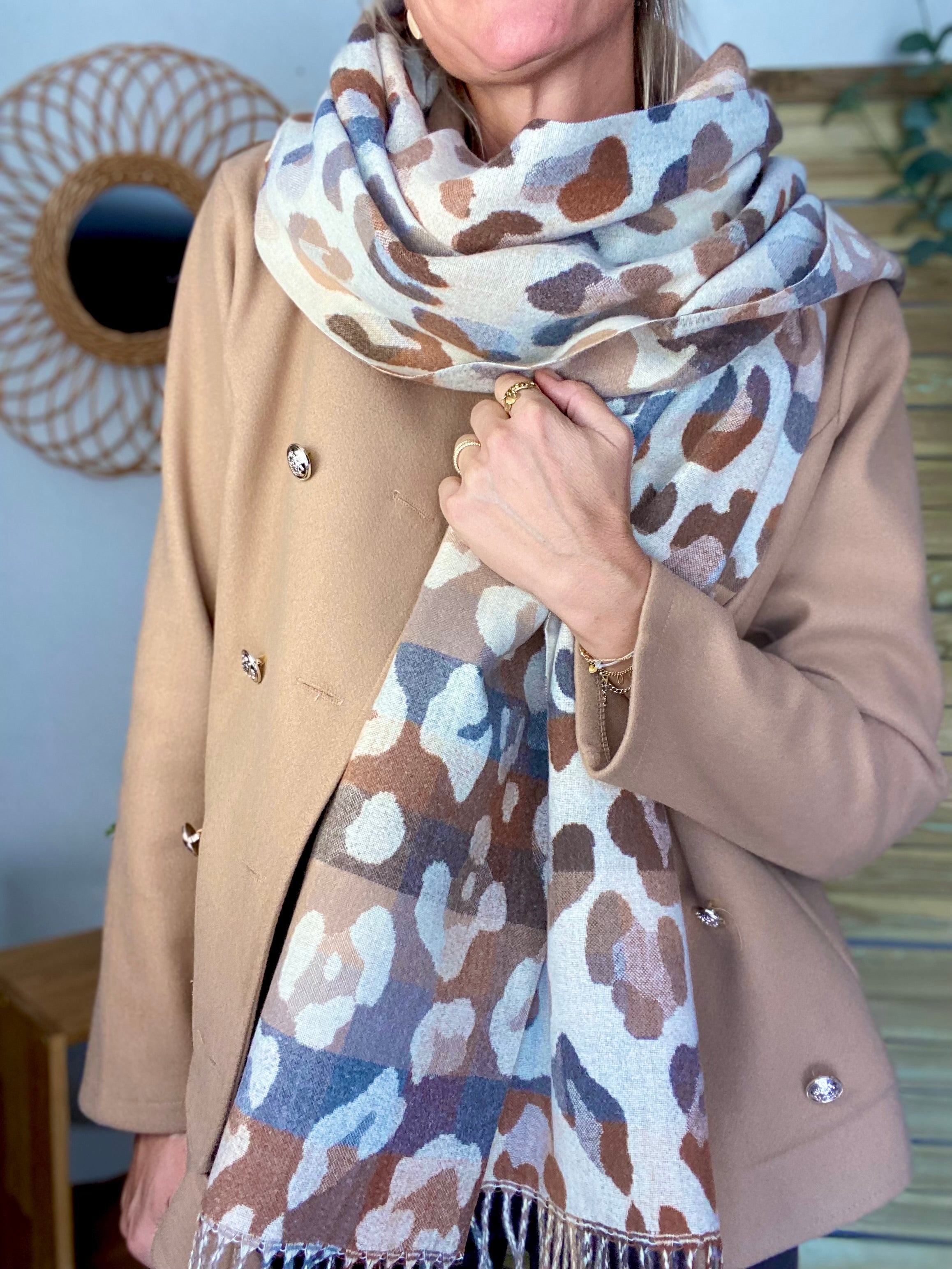 Écharpe douce AGNÈS Léo Beige 🐆
