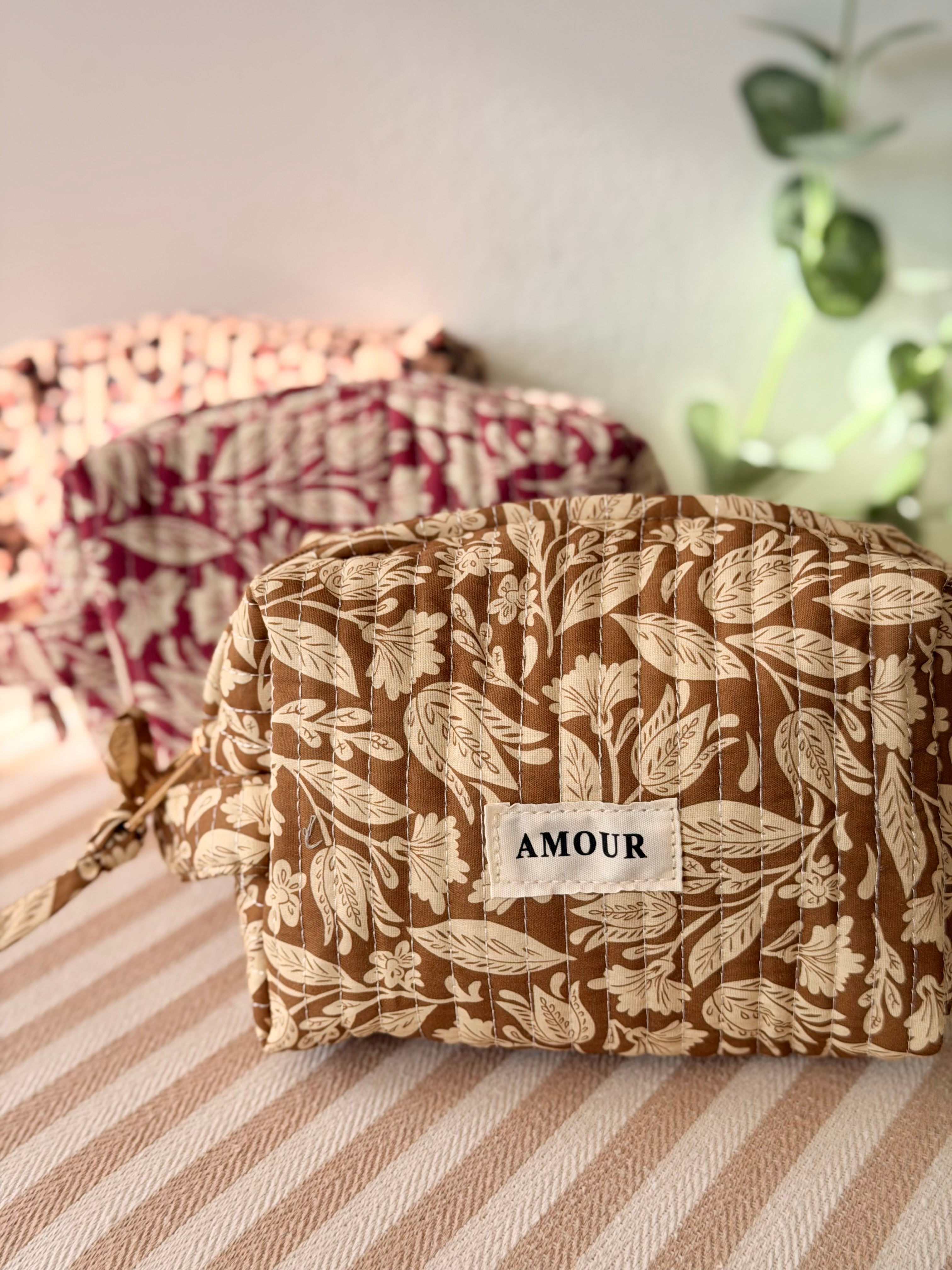 Pochette 20cm / Trousse de toilette TOMY