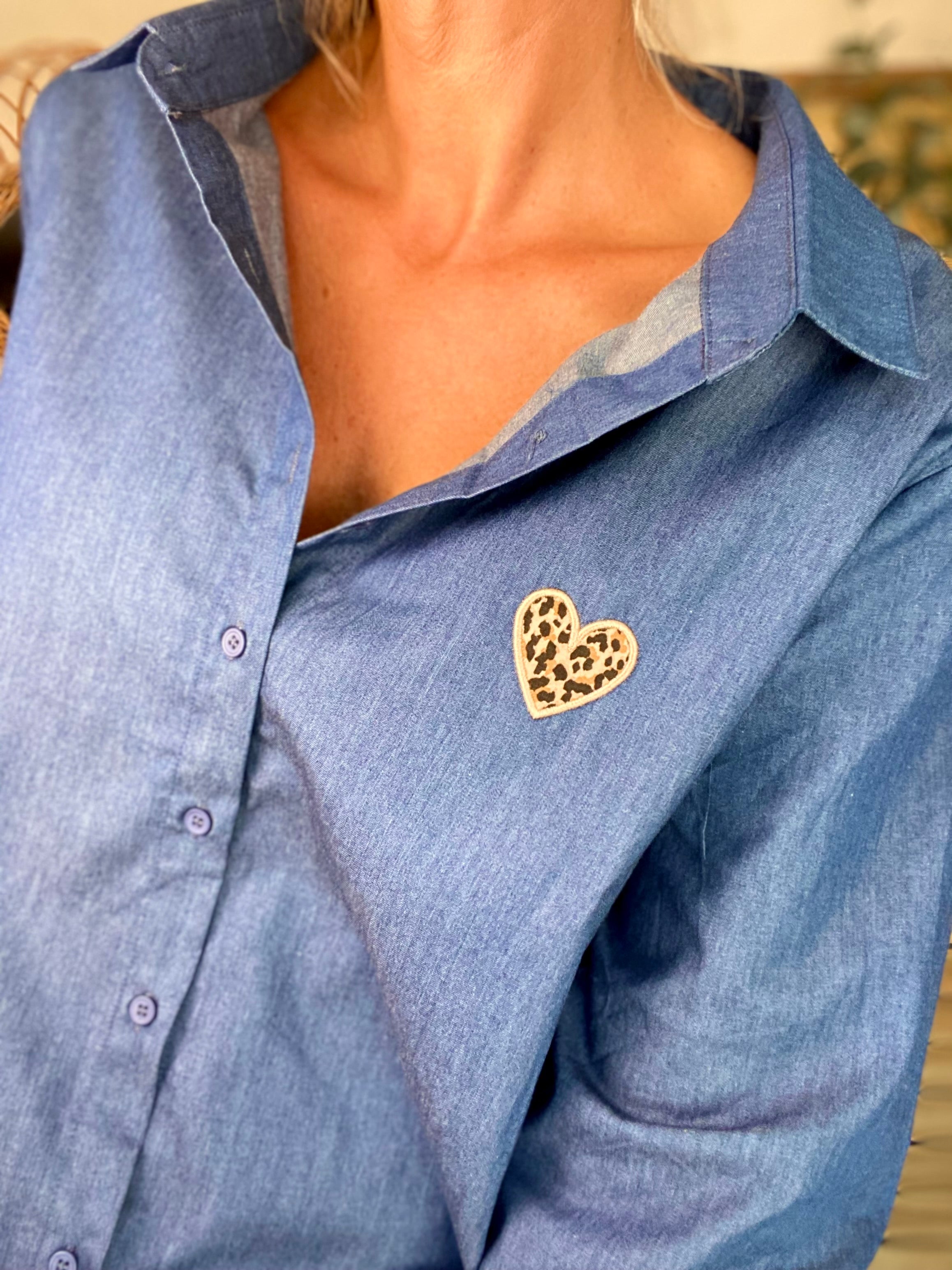 Chemise en coton brodé coeur Léo 🐆 LISE - Bleu jean