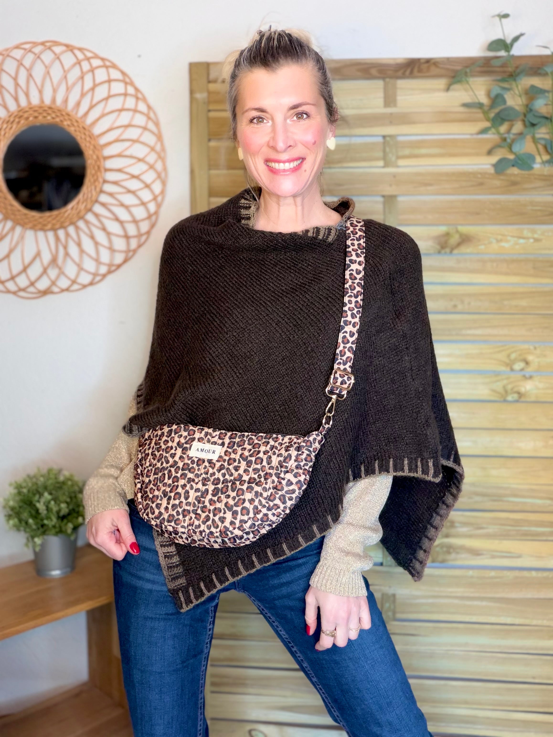 Sac demi-lune matelassé Amour JILL - Léo 🐆