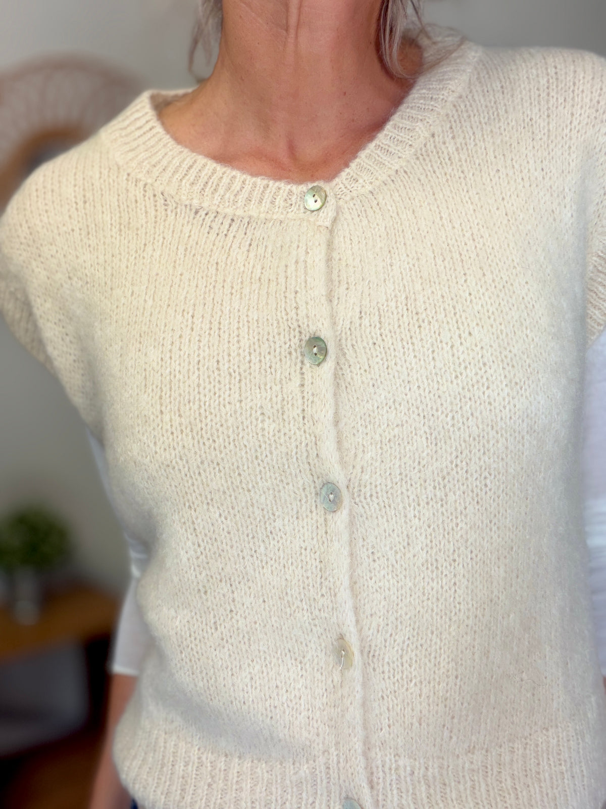 Gilet sans manche en maille laine et mohair AVERY Beige