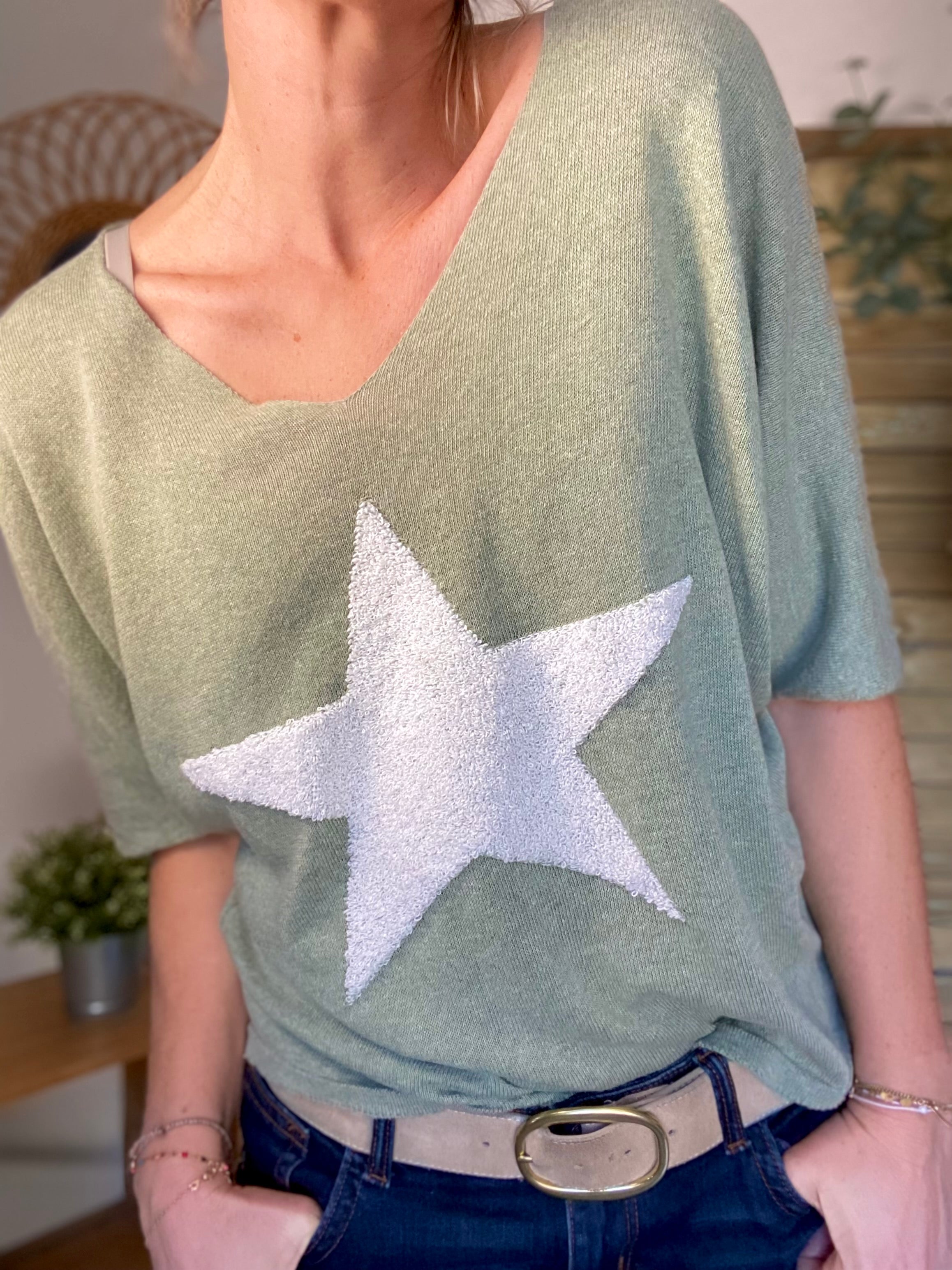 Pull fin Étoile ⭐️ col V PÉNÉLOPE - Vert sauge